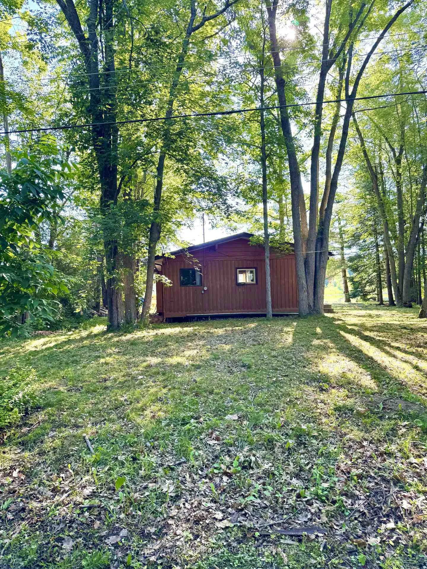Front of 132 McKinnon Lane