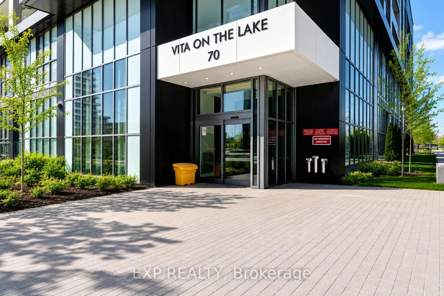 Photo 2 of Unit 4701, 70 Annie Craig Drive, Etobicoke, Mimico — HOMEH
