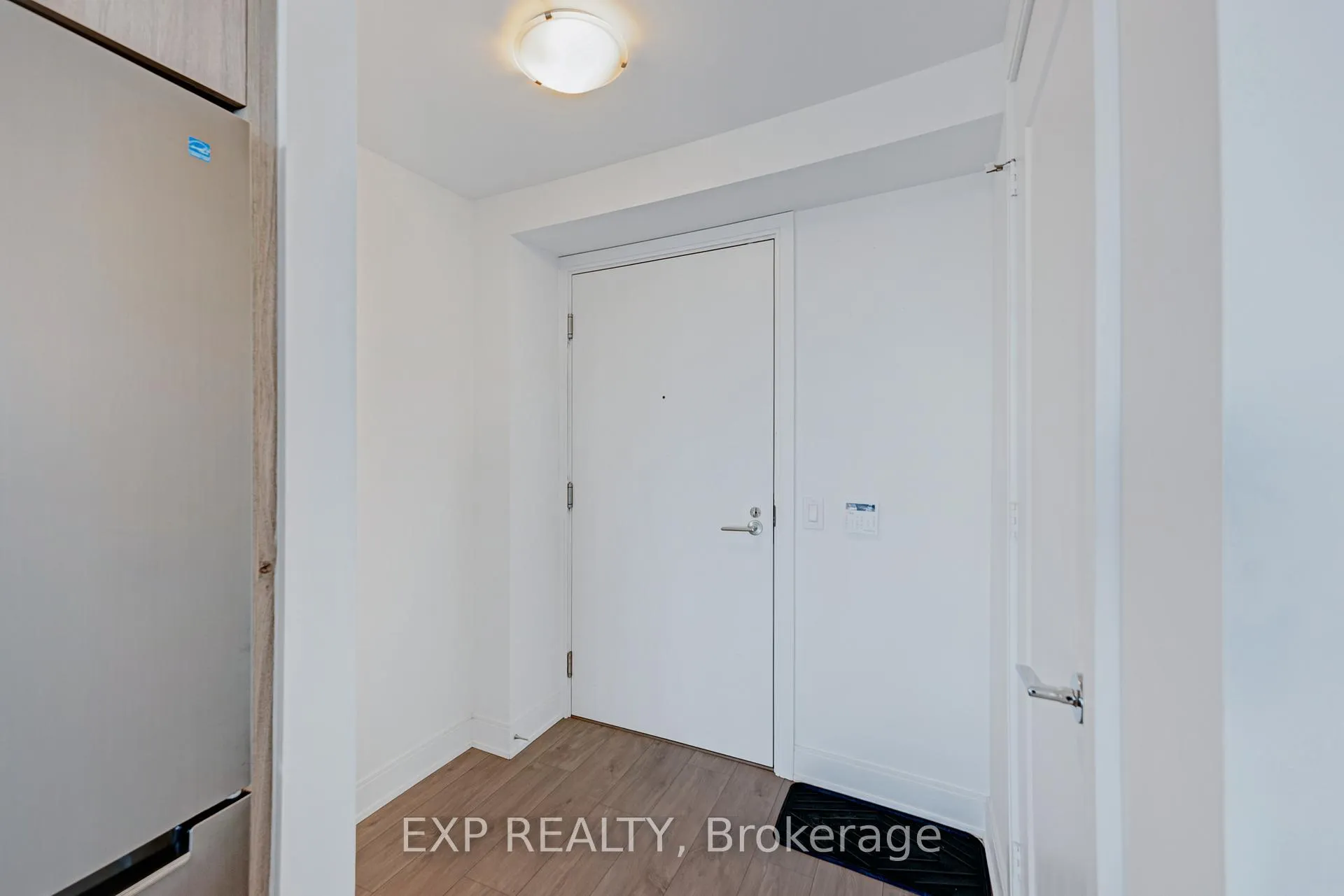 Photo 5 of Unit 4701, 70 Annie Craig Drive, Etobicoke, Mimico — HOMEH