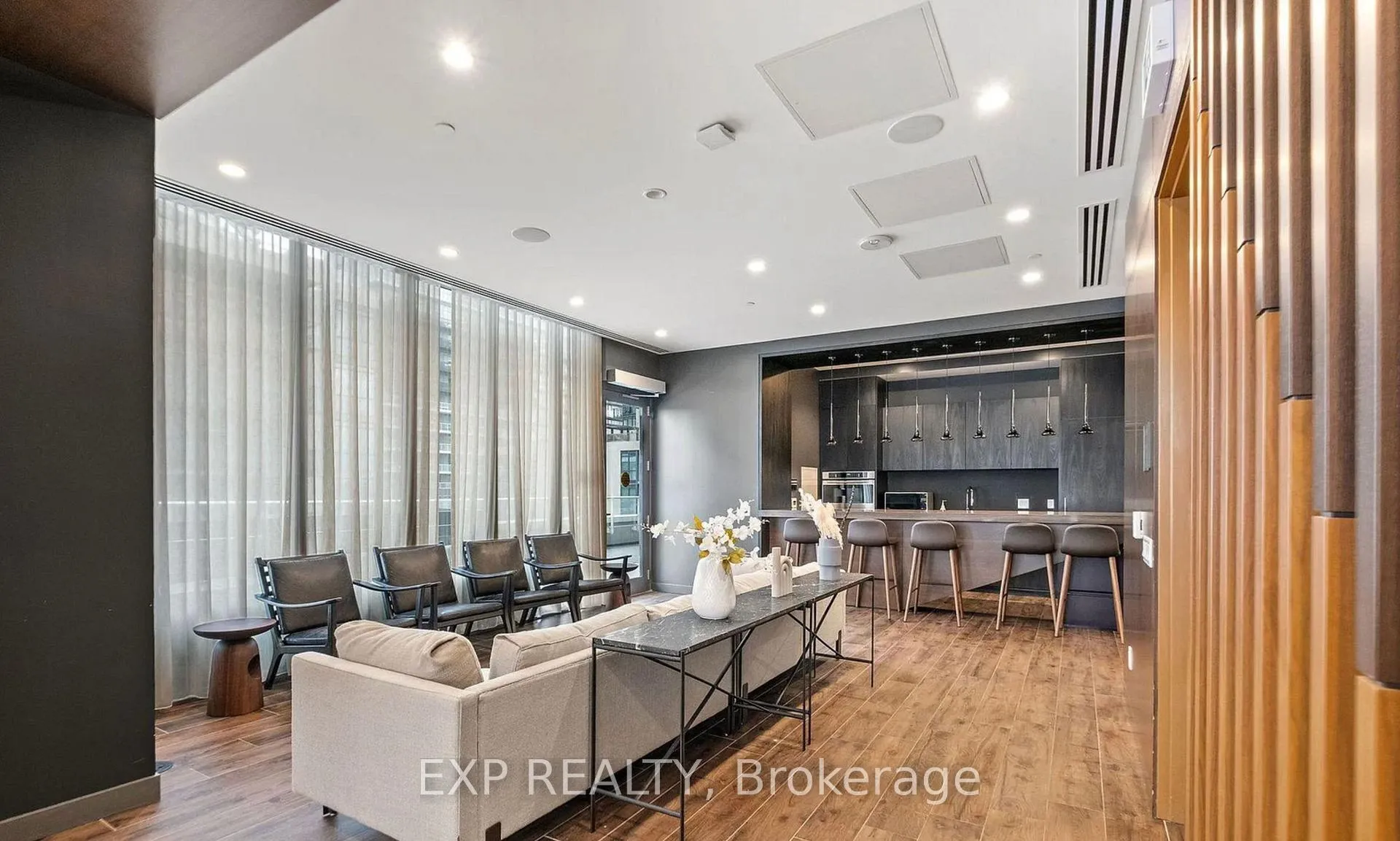 Photo 23 of Unit 4701, 70 Annie Craig Drive, Etobicoke, Mimico — HOMEH