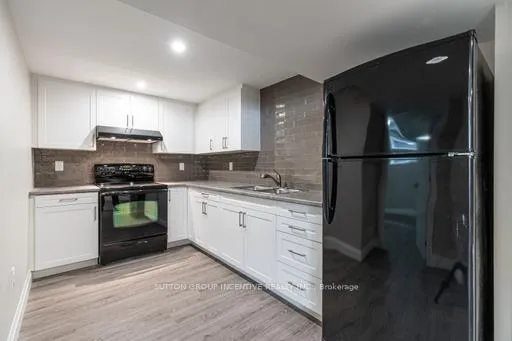 Photo 8 of 240 Wellington Street E, Barrie, Wellington — HOMEH