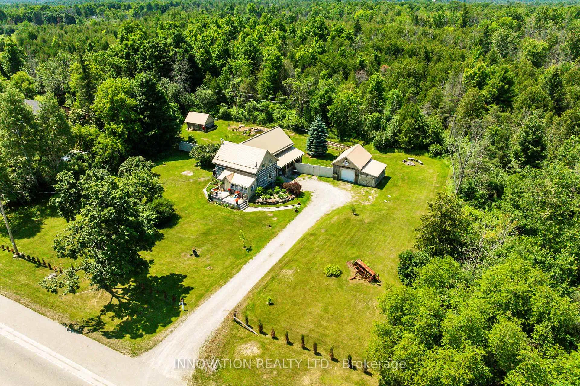 Photo 3 of 9585 15 Highway, Beckwith, Beckwith Twp — HOMEH