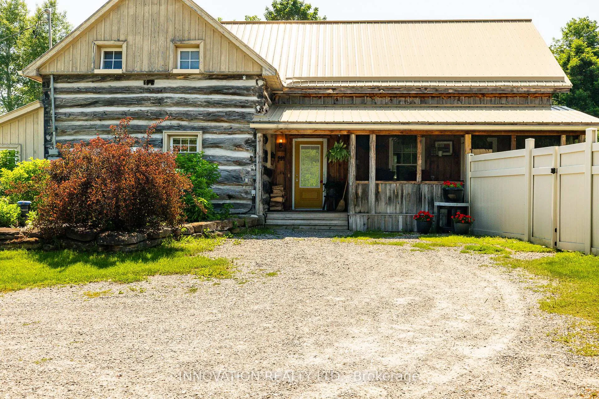 Photo 10 of 9585 15 Highway, Beckwith, Beckwith Twp — HOMEH