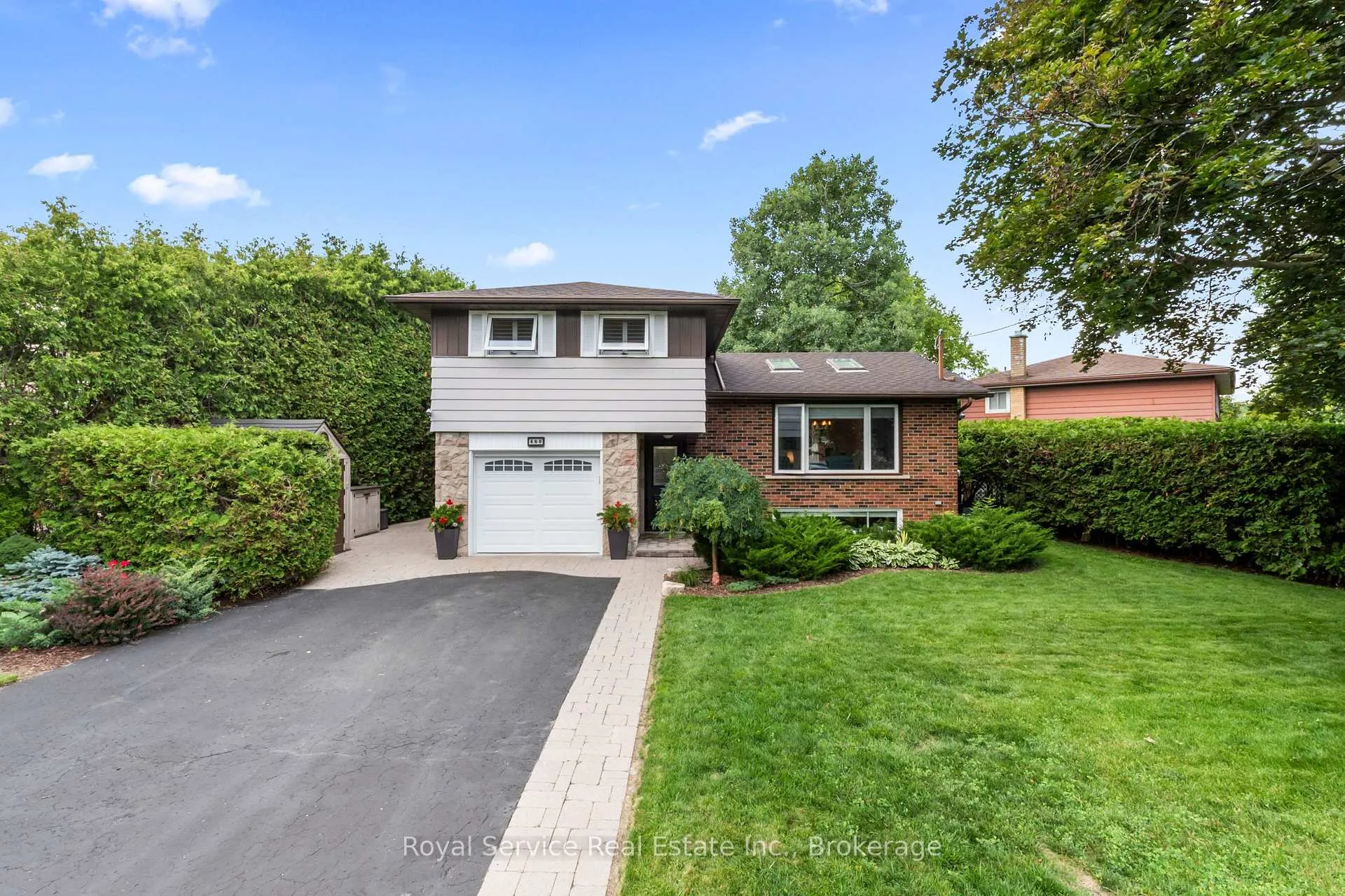 Photo 3 of 460 Harwood Drive, Oshawa, O'Neill — HOMEH