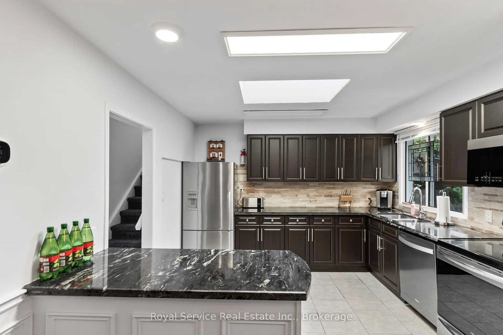 Photo 13 of 460 Harwood Drive, Oshawa, O'Neill — HOMEH