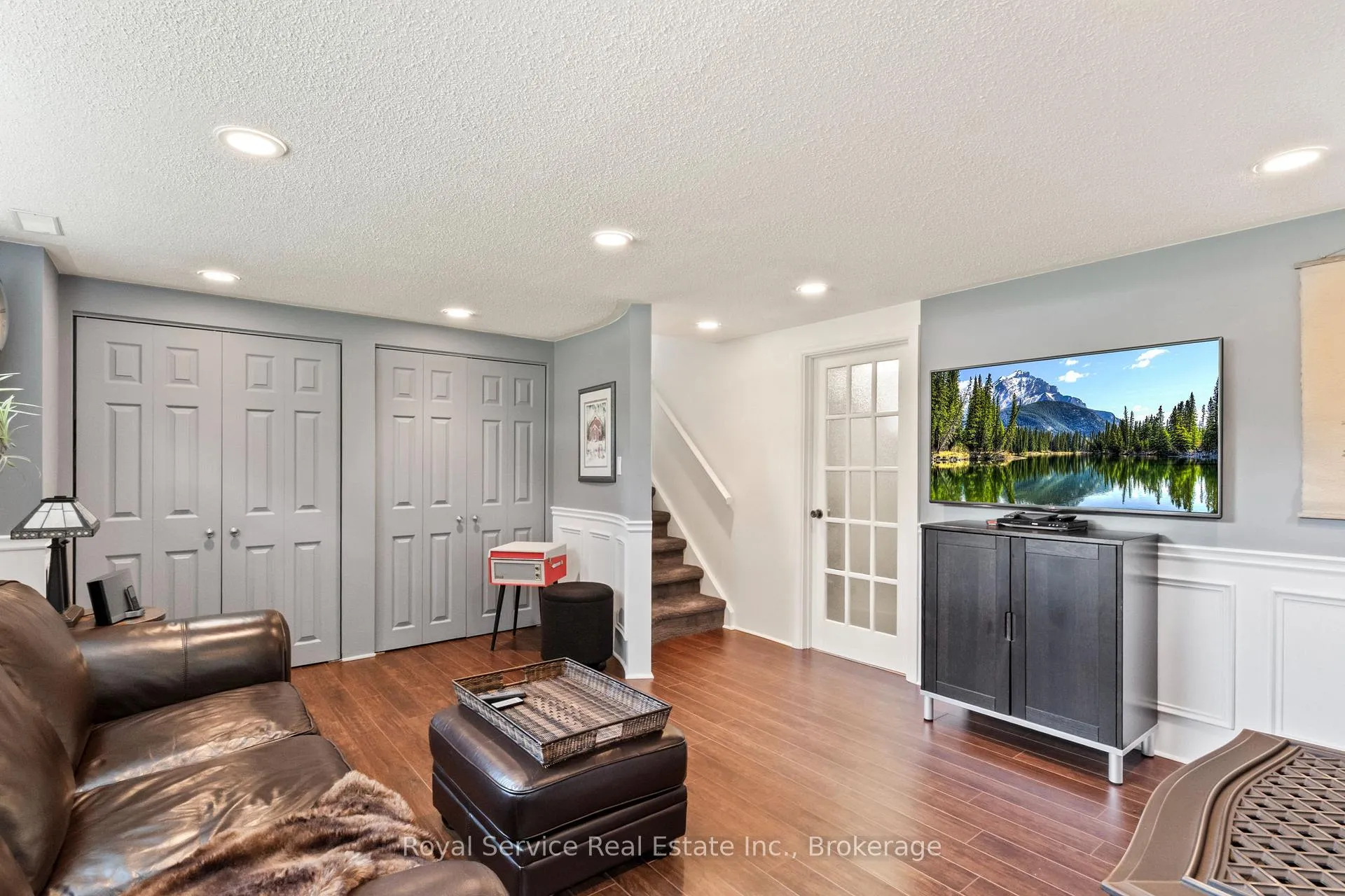 Photo 24 of 460 Harwood Drive, Oshawa, O'Neill — HOMEH