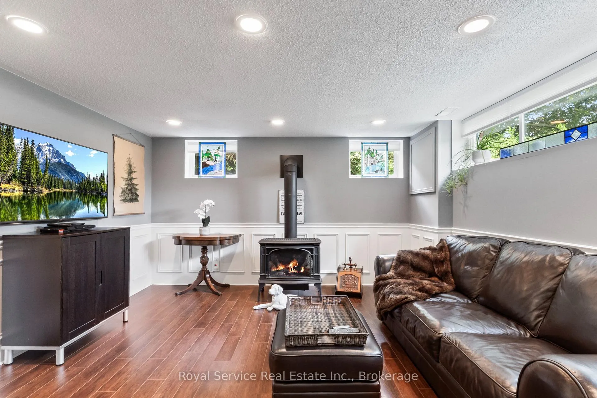 Photo 25 of 460 Harwood Drive, Oshawa, O'Neill — HOMEH