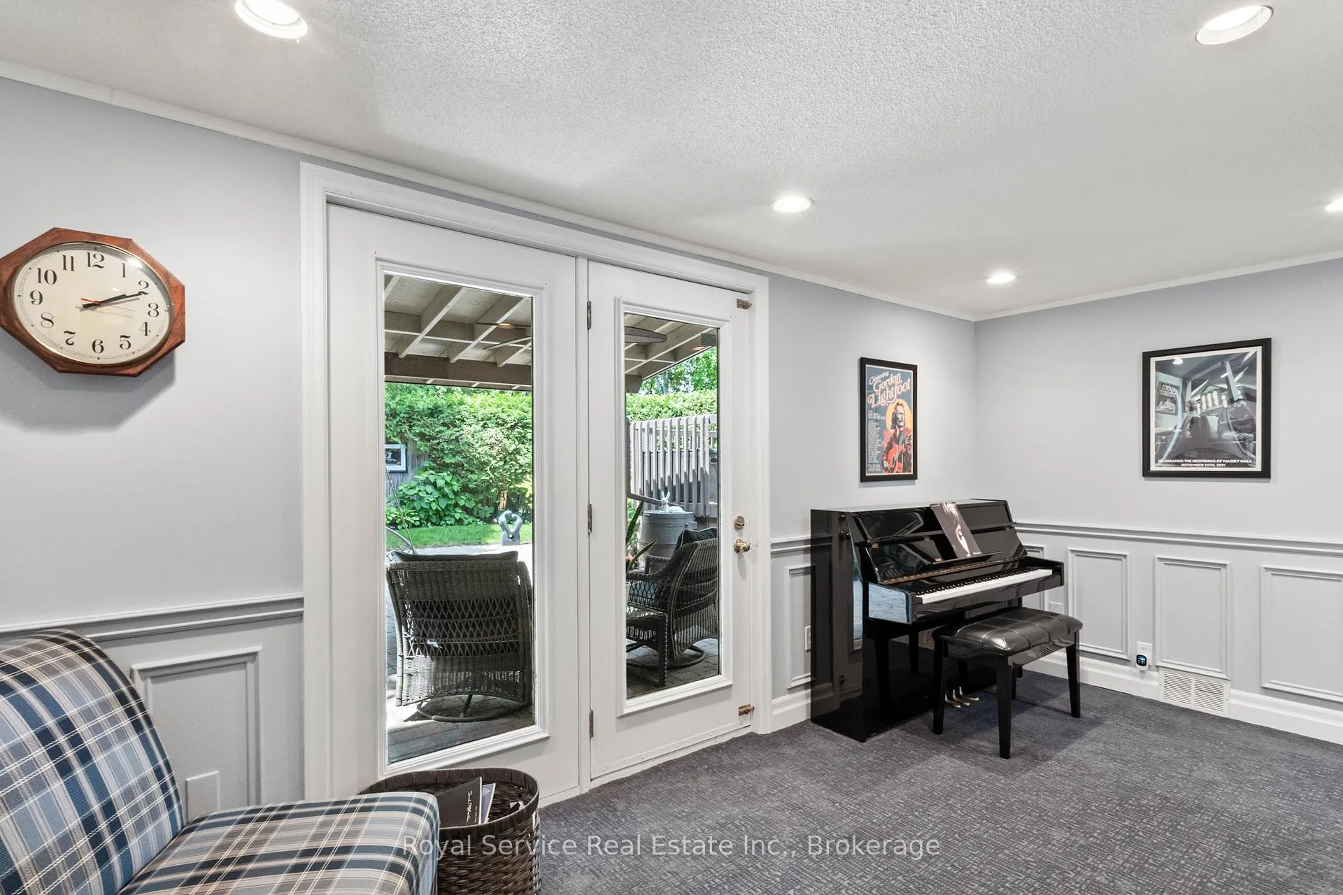 Photo 35 of 460 Harwood Drive, Oshawa, O'Neill — HOMEH