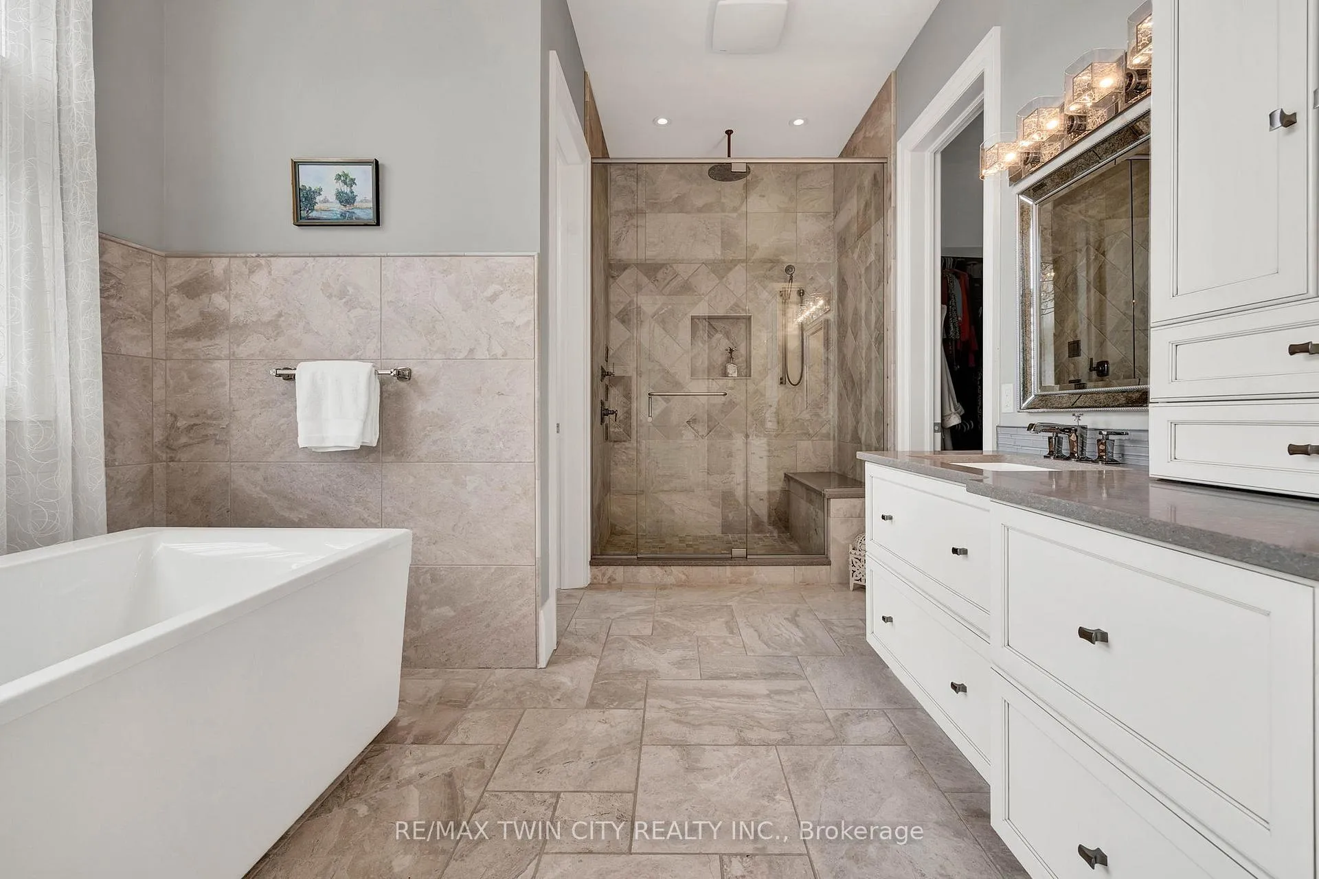 Photo 20 of 585 Regal Place, Waterloo, Erbsville/Laurelwood — HOMEH