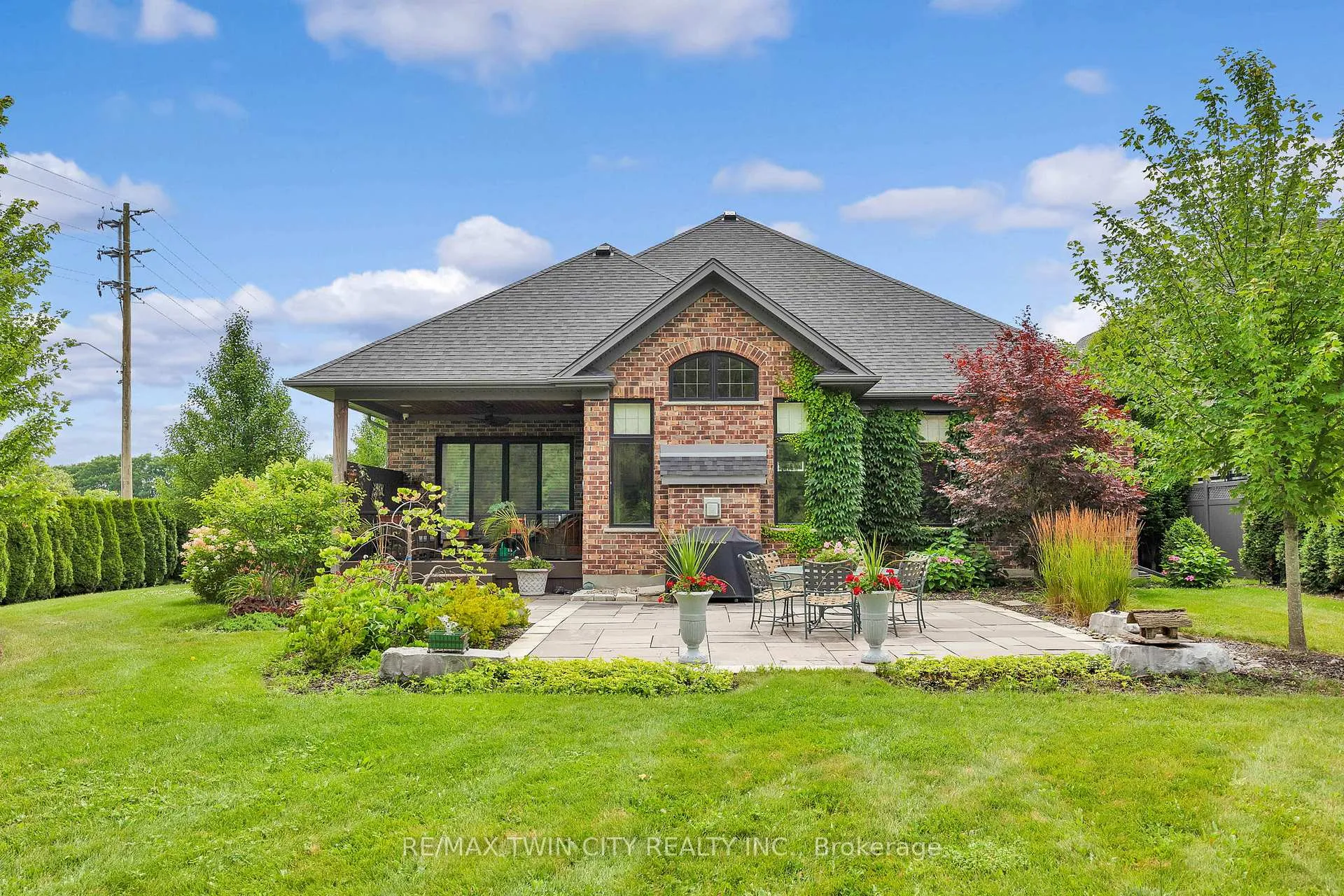 Photo 31 of 585 Regal Place, Waterloo, Erbsville/Laurelwood — HOMEH