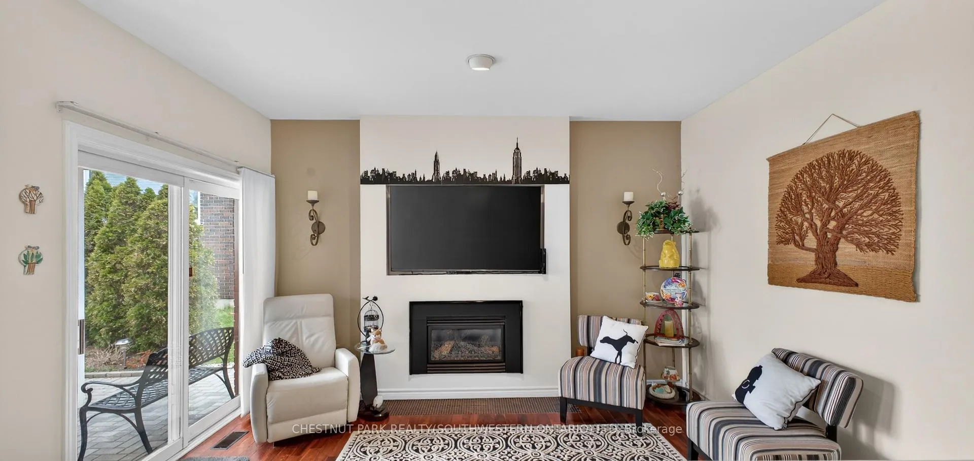 Photo 14 of 24 Lakeside Place E, Port Colborne, Sugarloaf — HOMEH
