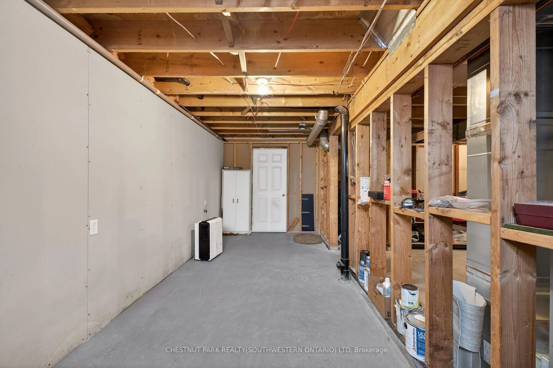 Photo 38 of 24 Lakeside Place E, Port Colborne, Sugarloaf — HOMEH