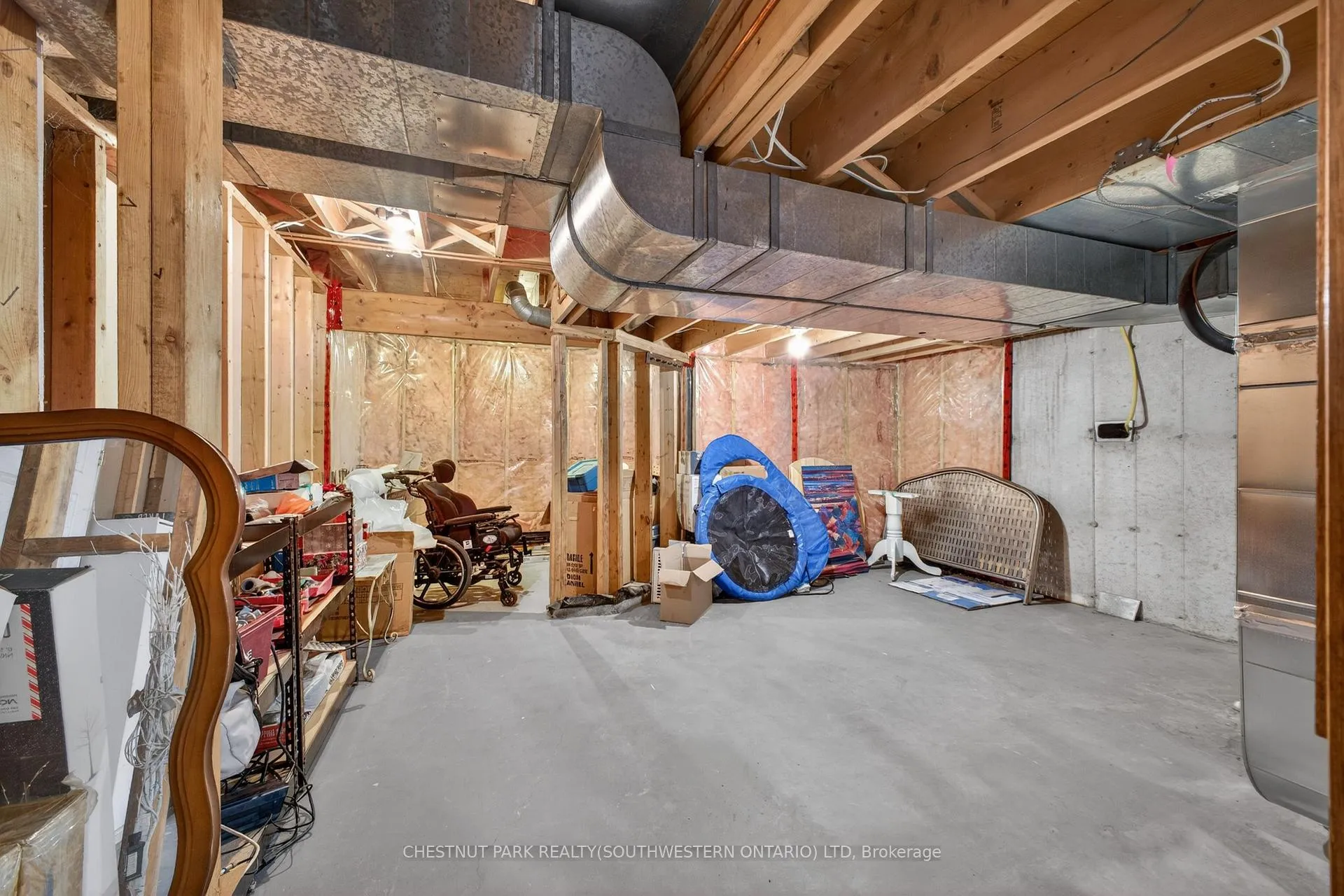 Photo 39 of 24 Lakeside Place E, Port Colborne, Sugarloaf — HOMEH