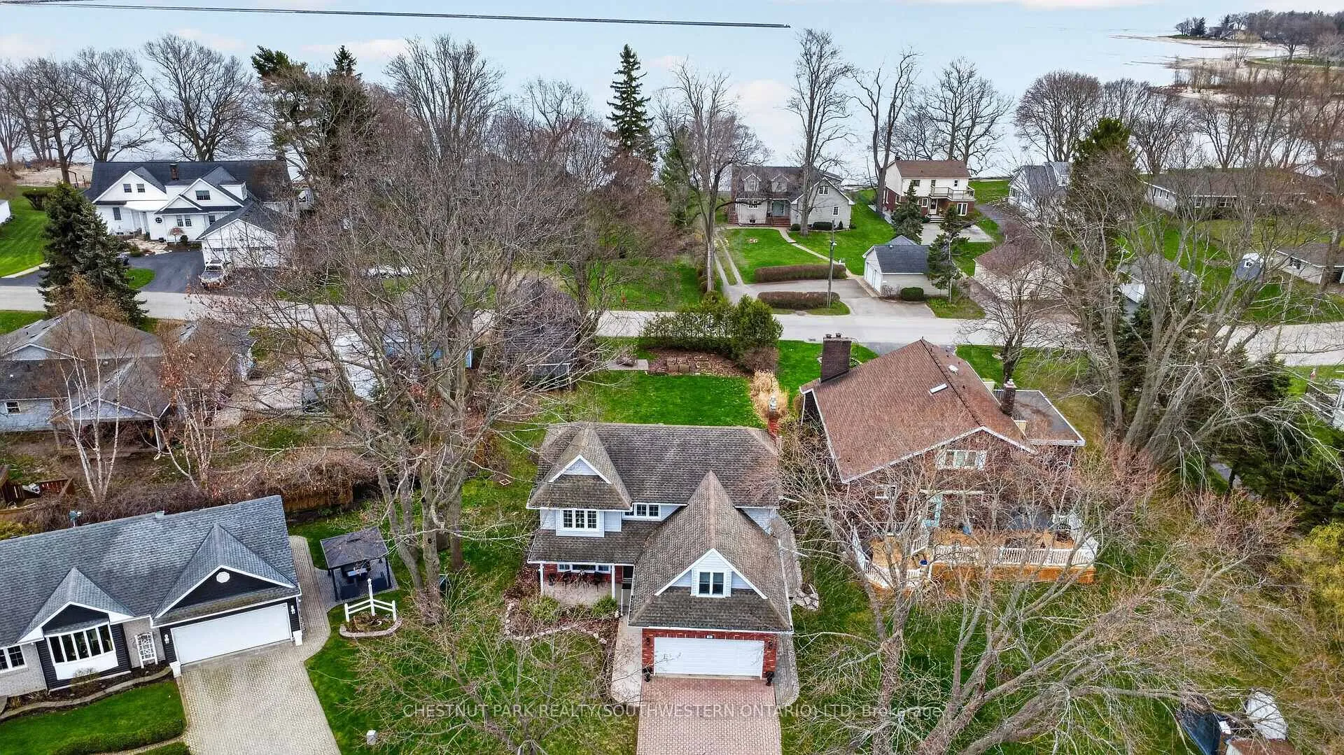 Photo 46 of 24 Lakeside Place E, Port Colborne, Sugarloaf — HOMEH
