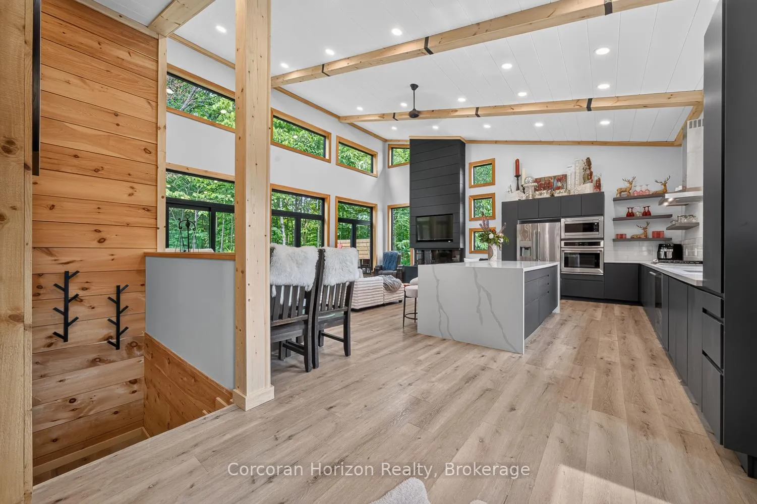 Photo 10 of 9 Silver Birch Circle N, McKellar — HOMEH