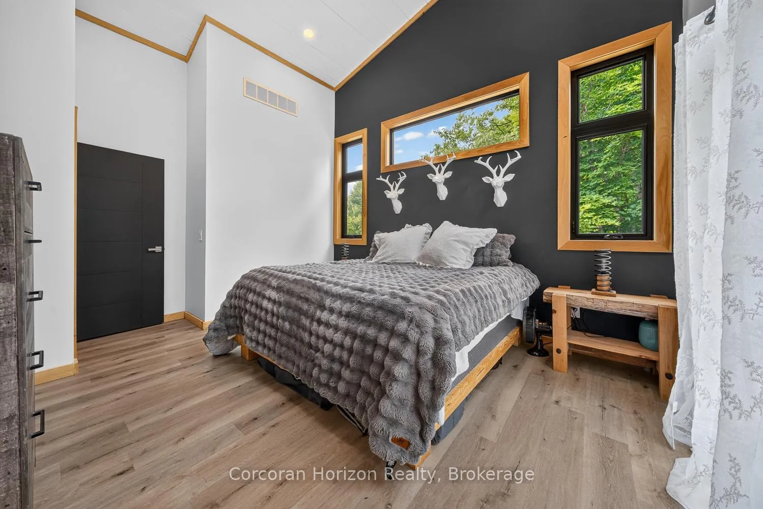 Photo 18 of 9 Silver Birch Circle N, McKellar — HOMEH