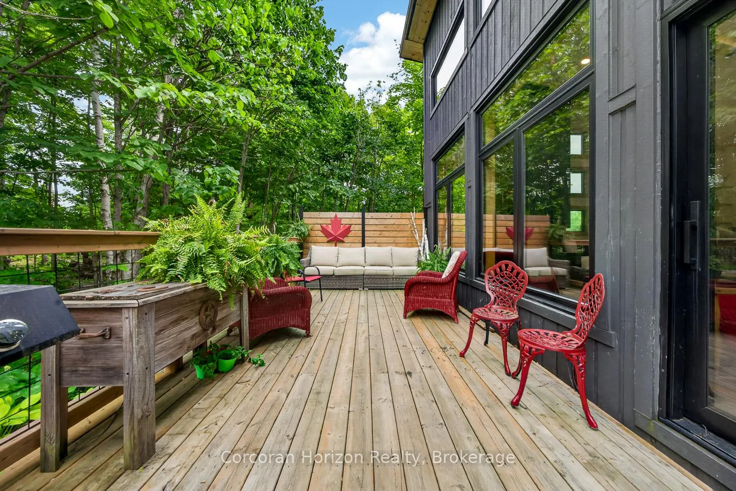 Photo 47 of 9 Silver Birch Circle N, McKellar — HOMEH