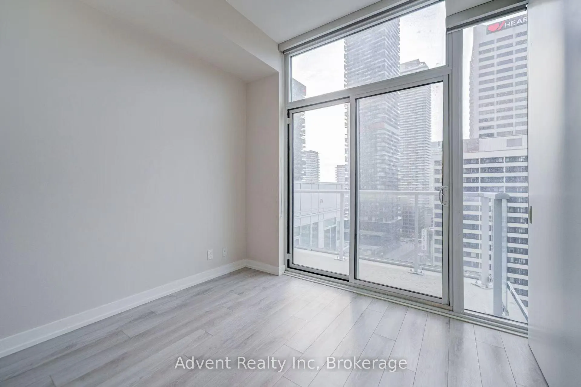 Photo 21 of Unit 1106, 33 Helendale Avenue, Toronto, Yonge-Eglinton — HOMEH
