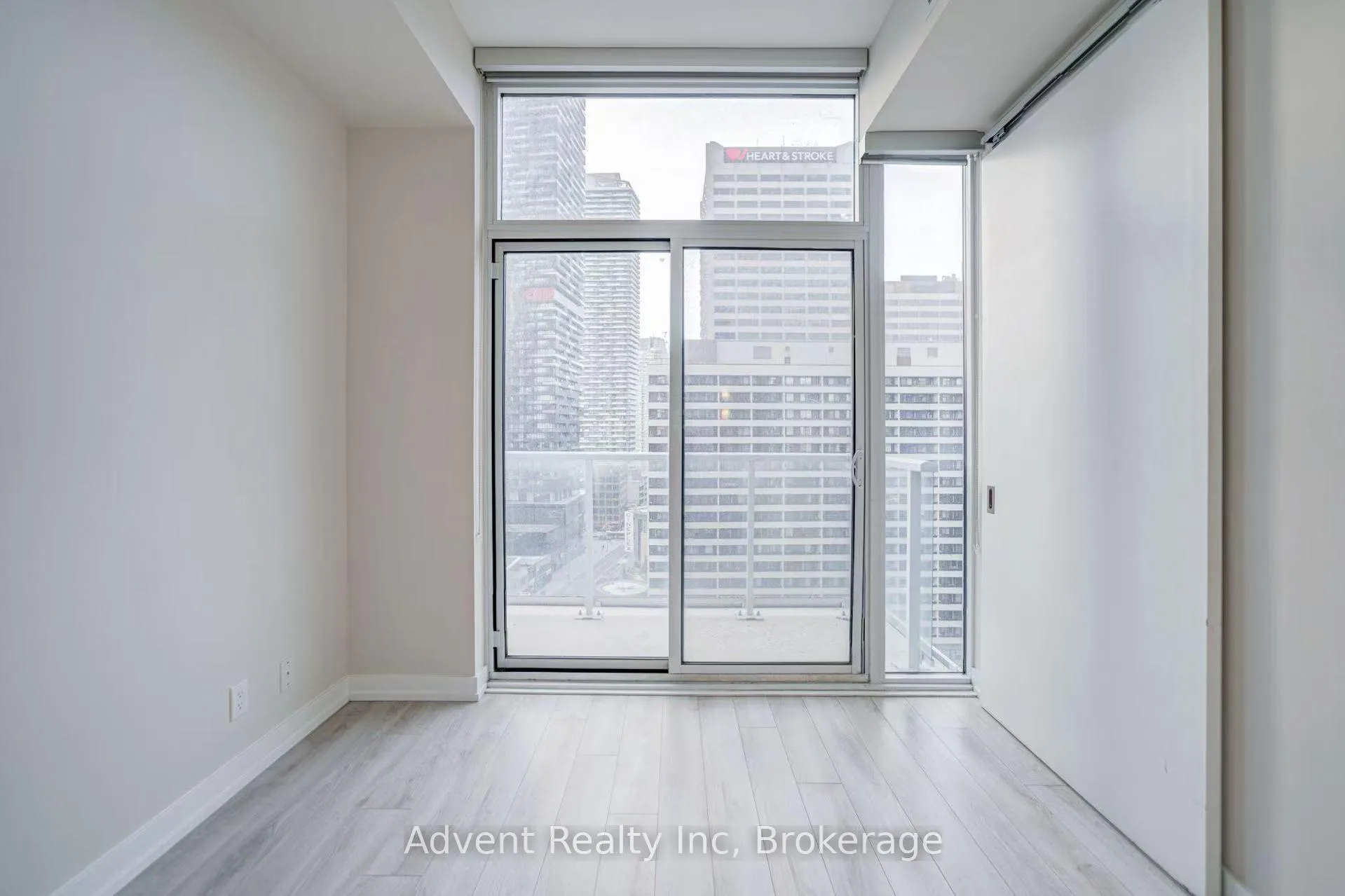 Photo 22 of Unit 1106, 33 Helendale Avenue, Toronto, Yonge-Eglinton — HOMEH