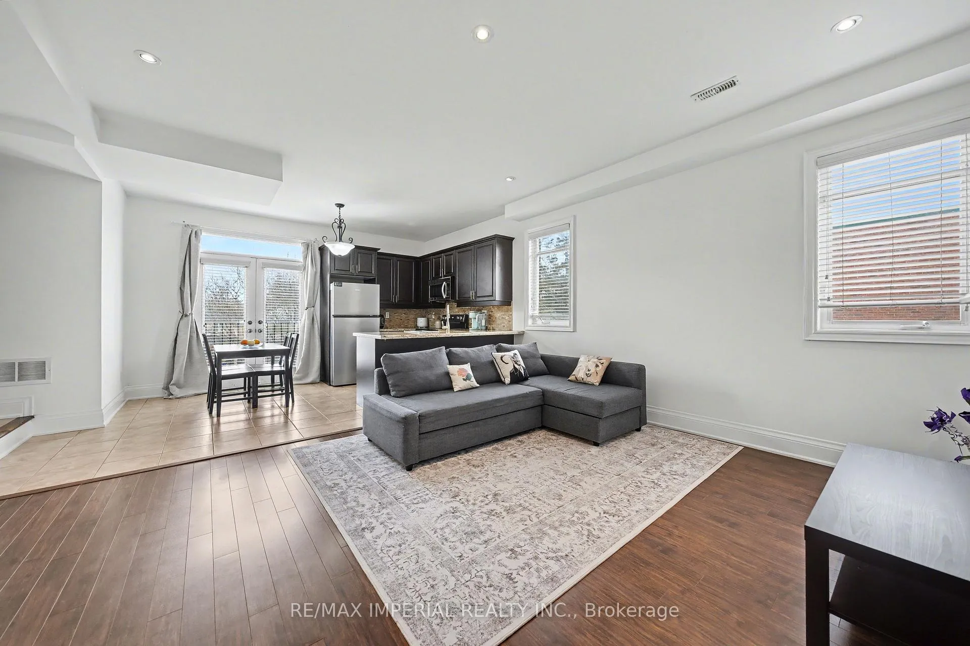 Photo 6 of Unit 2, 2964 Islington Avenue, North York, Humber Summit — HOMEH
