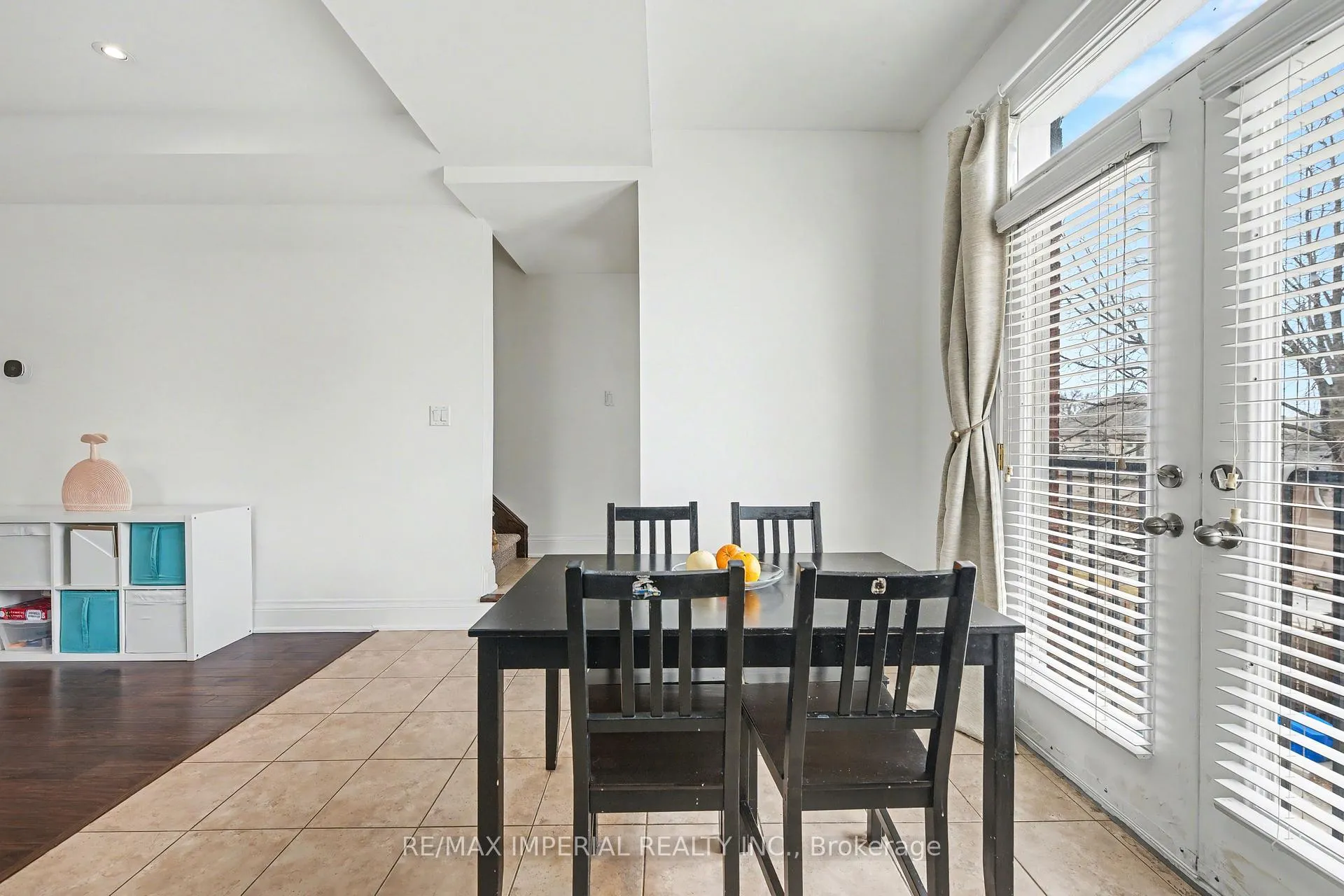 Photo 12 of Unit 2, 2964 Islington Avenue, North York, Humber Summit — HOMEH