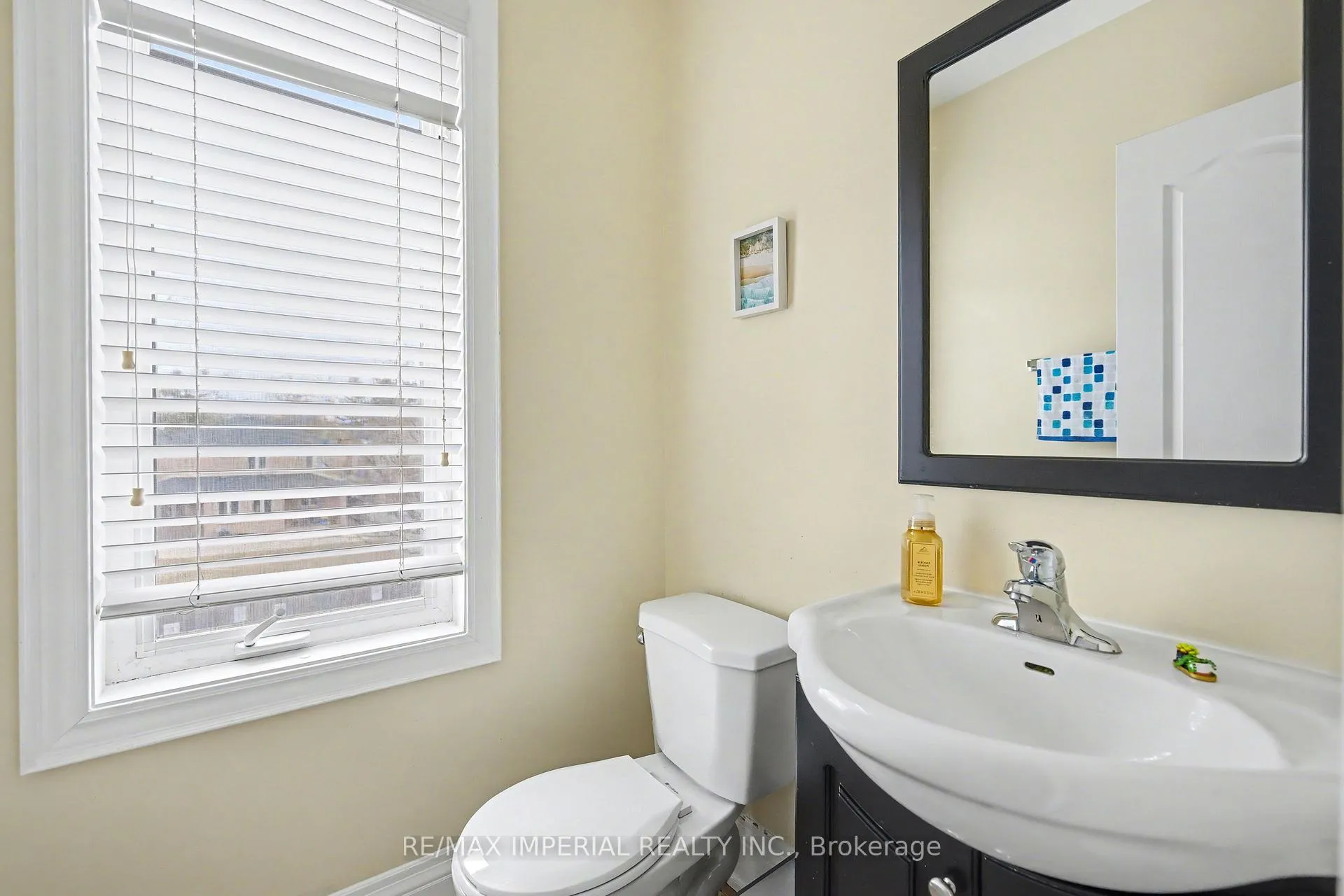 Photo 21 of Unit 2, 2964 Islington Avenue, North York, Humber Summit — HOMEH