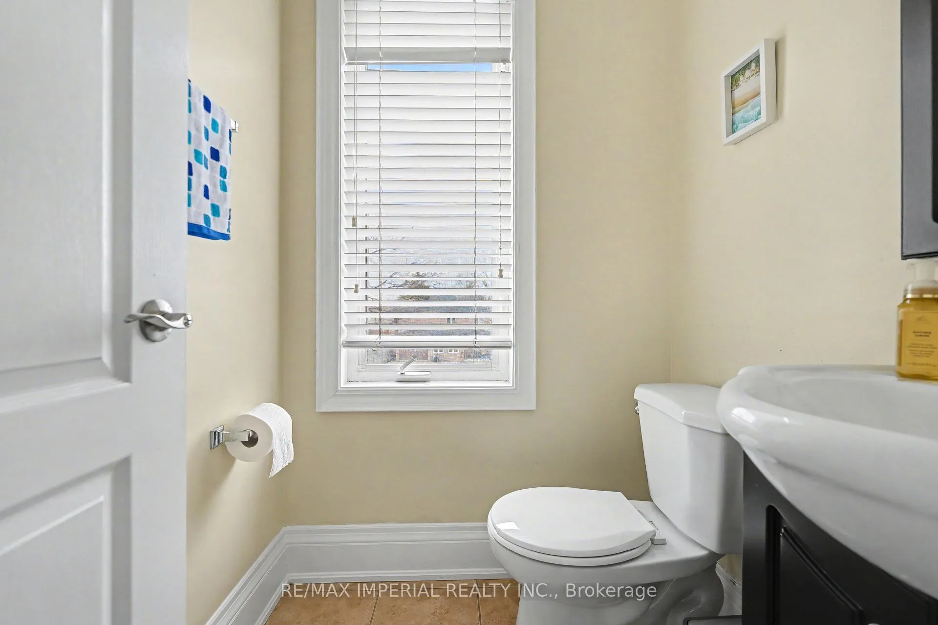 Photo 22 of Unit 2, 2964 Islington Avenue, North York, Humber Summit — HOMEH