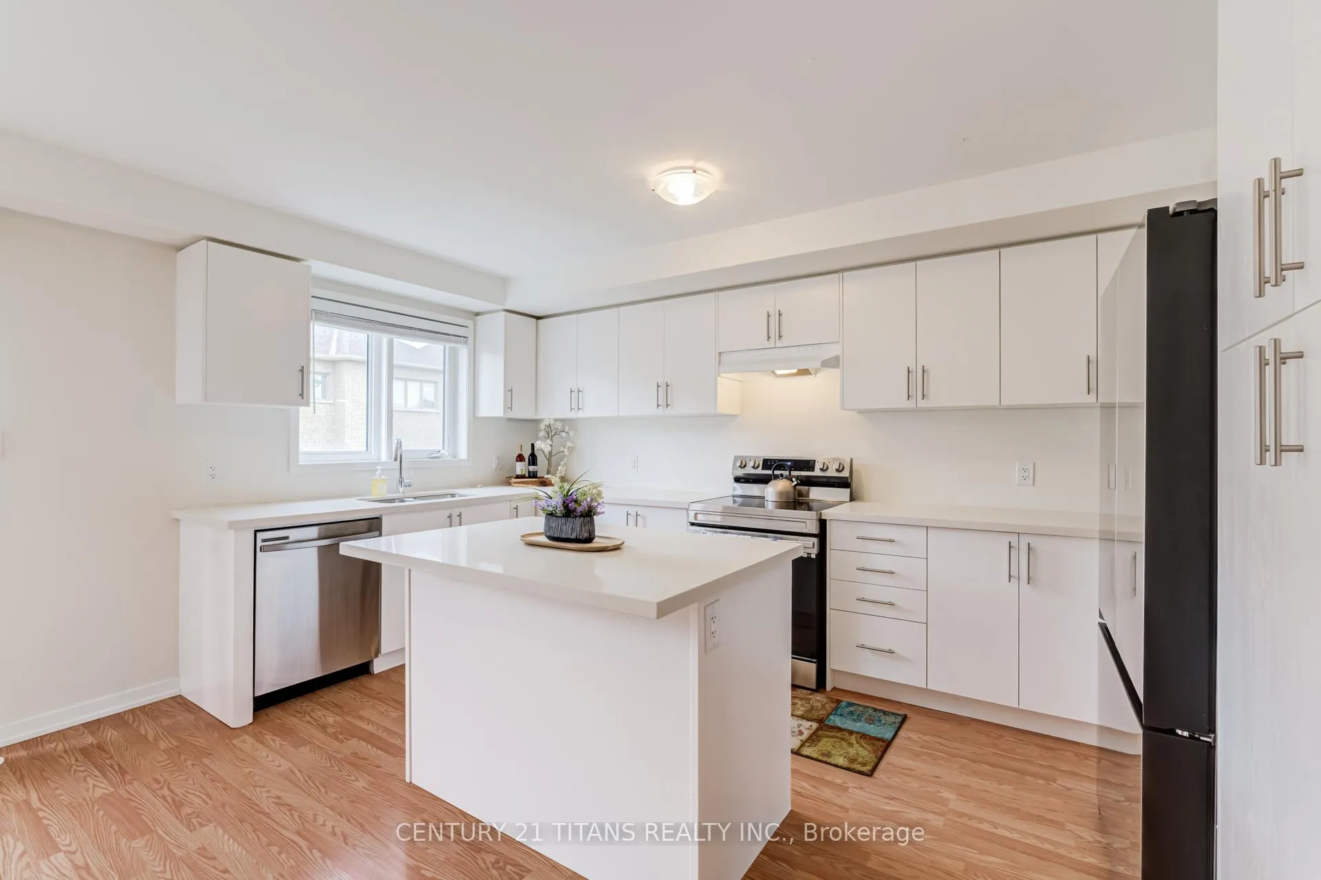 Photo 24 of 1320 Bradenton Path, Oshawa, Eastdale — HOMEH