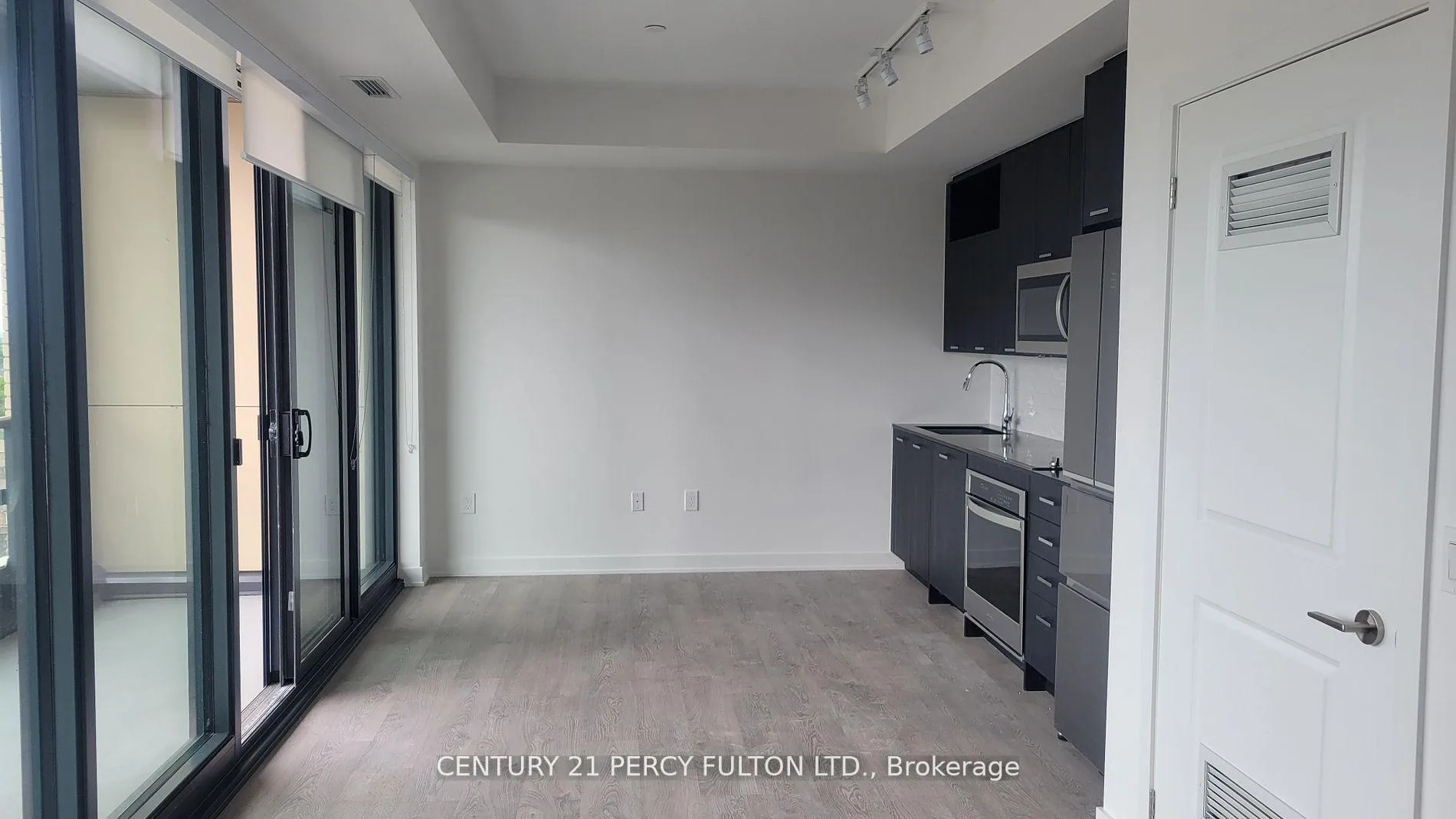 Photo 1 of Unit 602, 120 Eagle Rock Way, Vaughan, Rural Vaughan — HOMEH