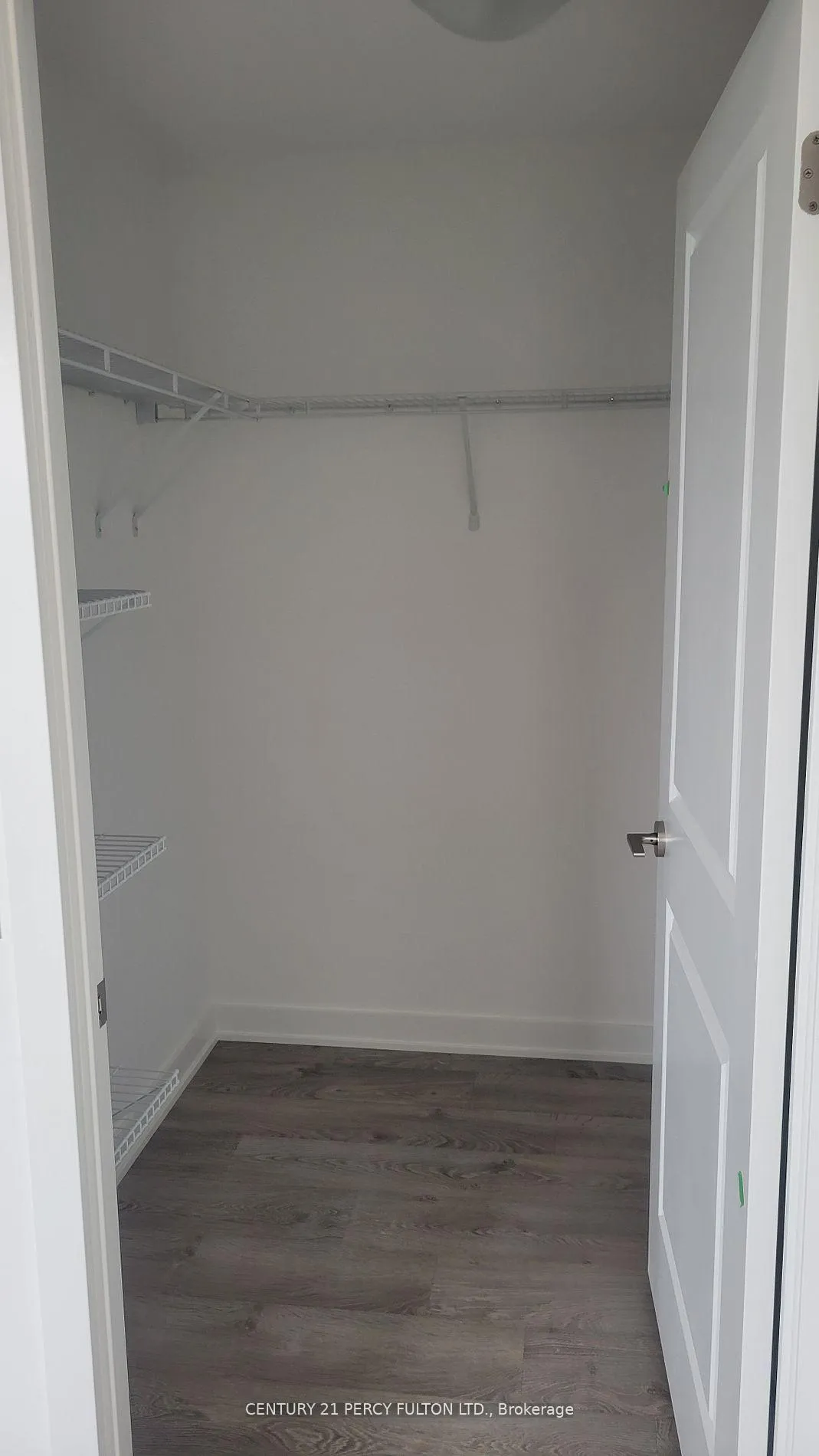 Photo 5 of Unit 602, 120 Eagle Rock Way, Vaughan, Rural Vaughan — HOMEH
