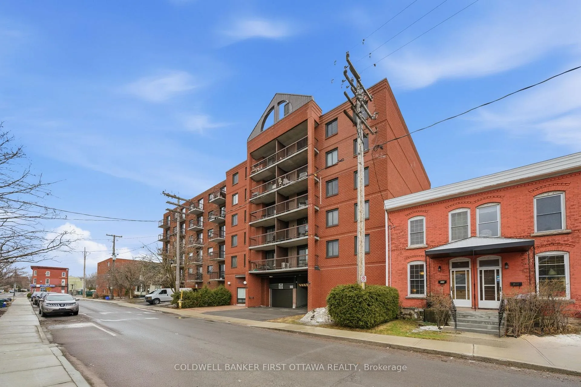 Photo 1 of Unit 402, 222 Guigues Avenue, Ottawa, Lower Town/Byward Market — HOMEH