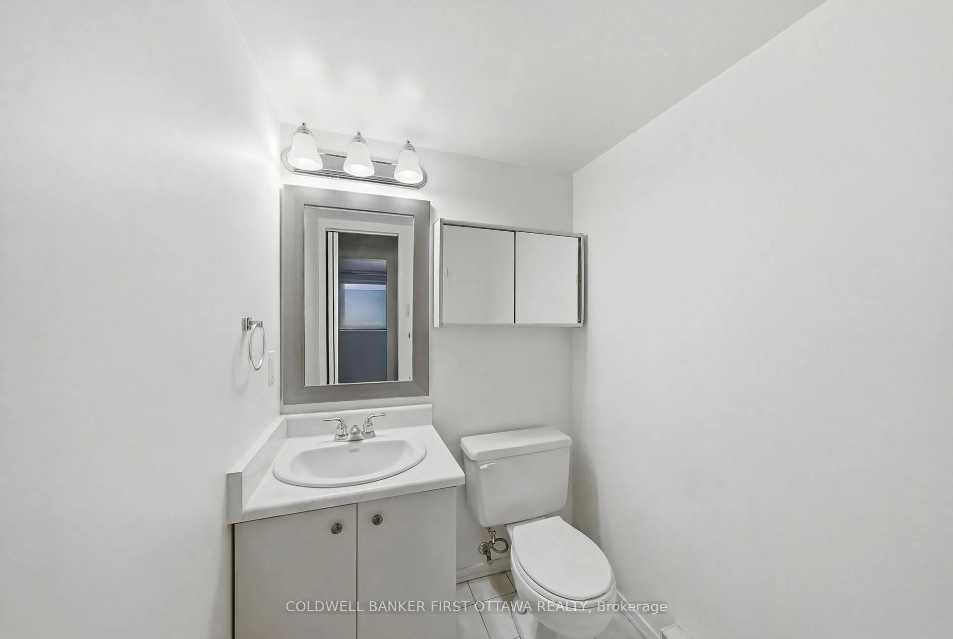 Photo 17 of Unit 402, 222 Guigues Avenue, Ottawa, Lower Town/Byward Market — HOMEH