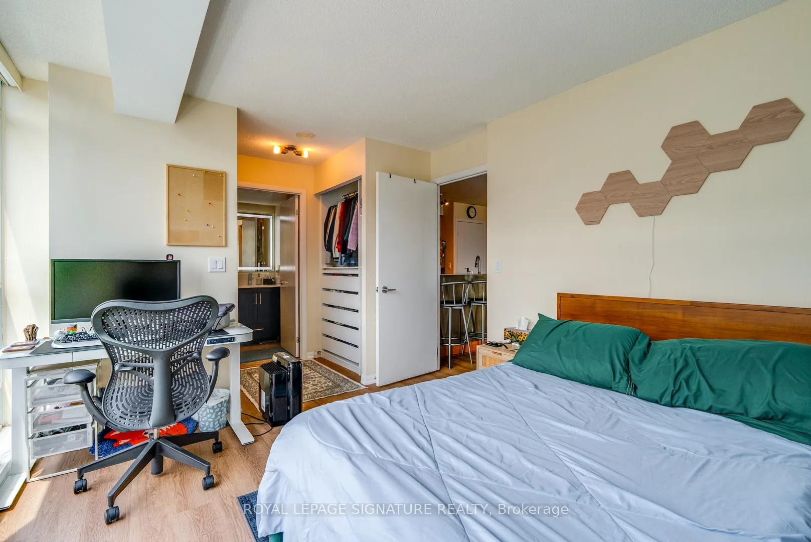 Photo 10 of Unit 714, 185 Legion Road, Etobicoke, Mimico — HOMEH