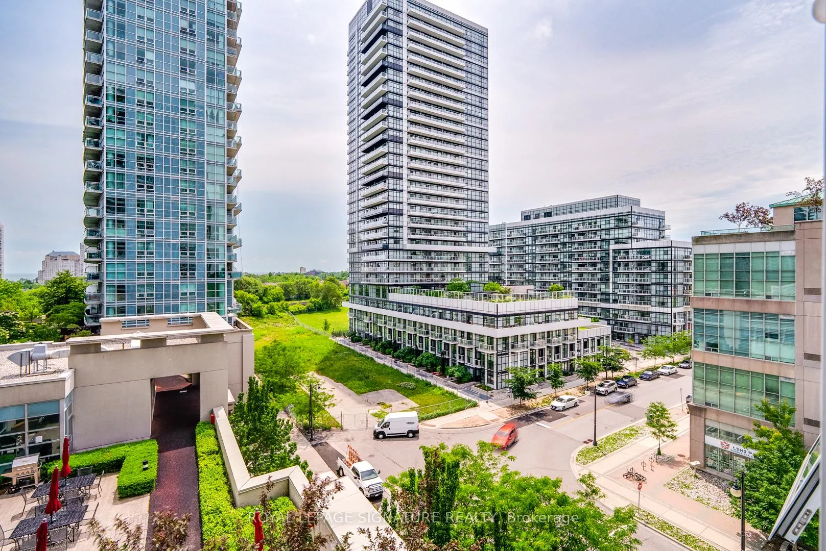 Photo 19 of Unit 714, 185 Legion Road, Etobicoke, Mimico — HOMEH