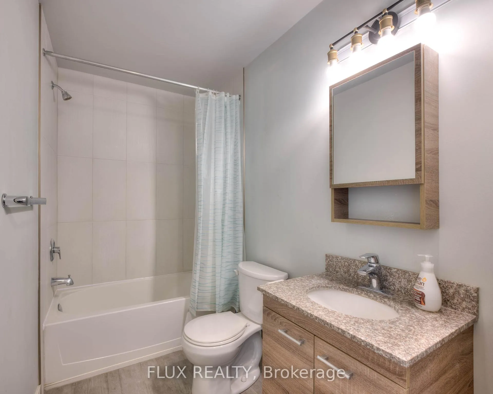 Photo 17 of Unit 808, 318 Spruce Street, Waterloo, Beechwood/University — HOMEH