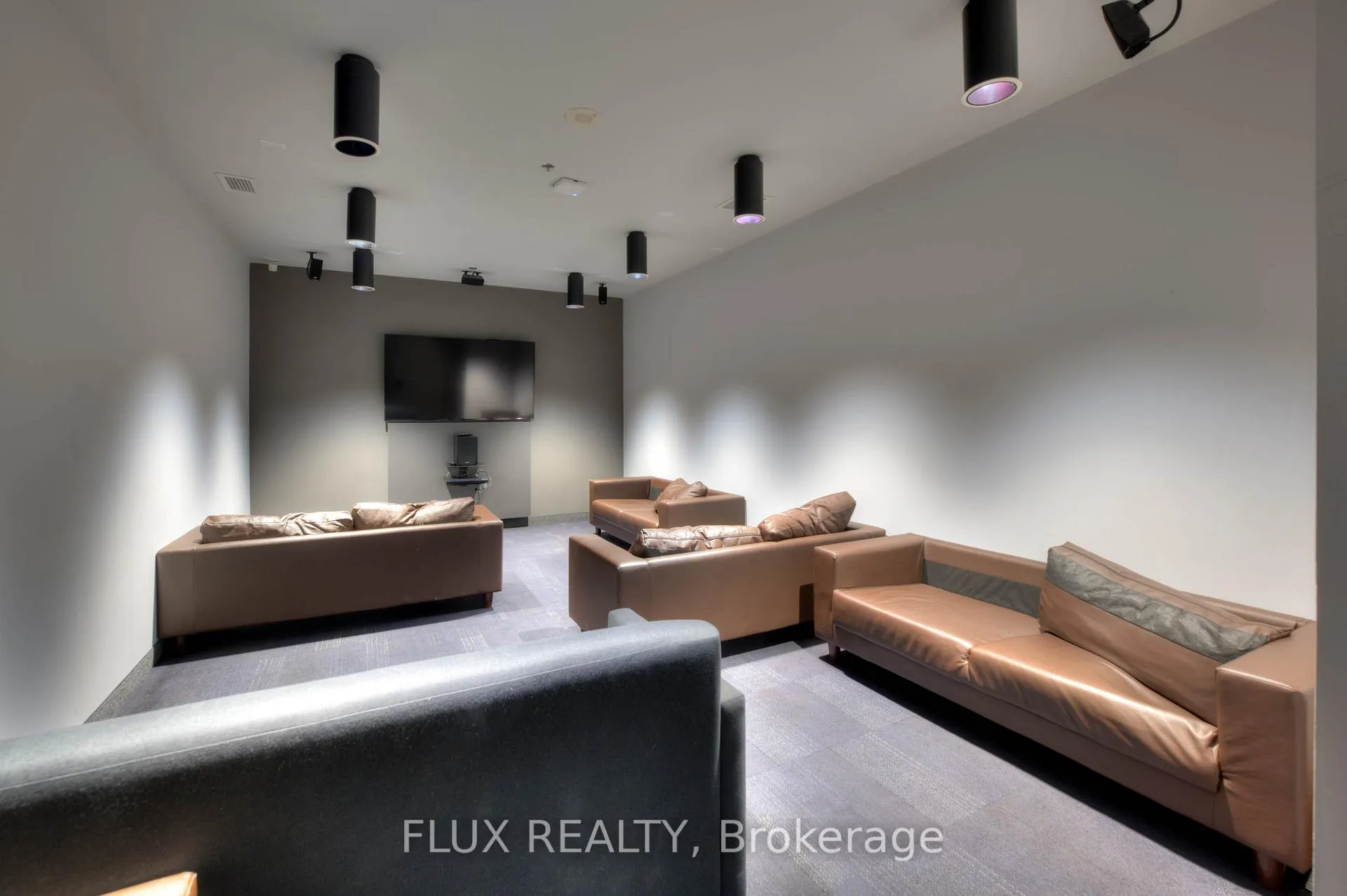 Photo 23 of Unit 808, 318 Spruce Street, Waterloo, Beechwood/University — HOMEH