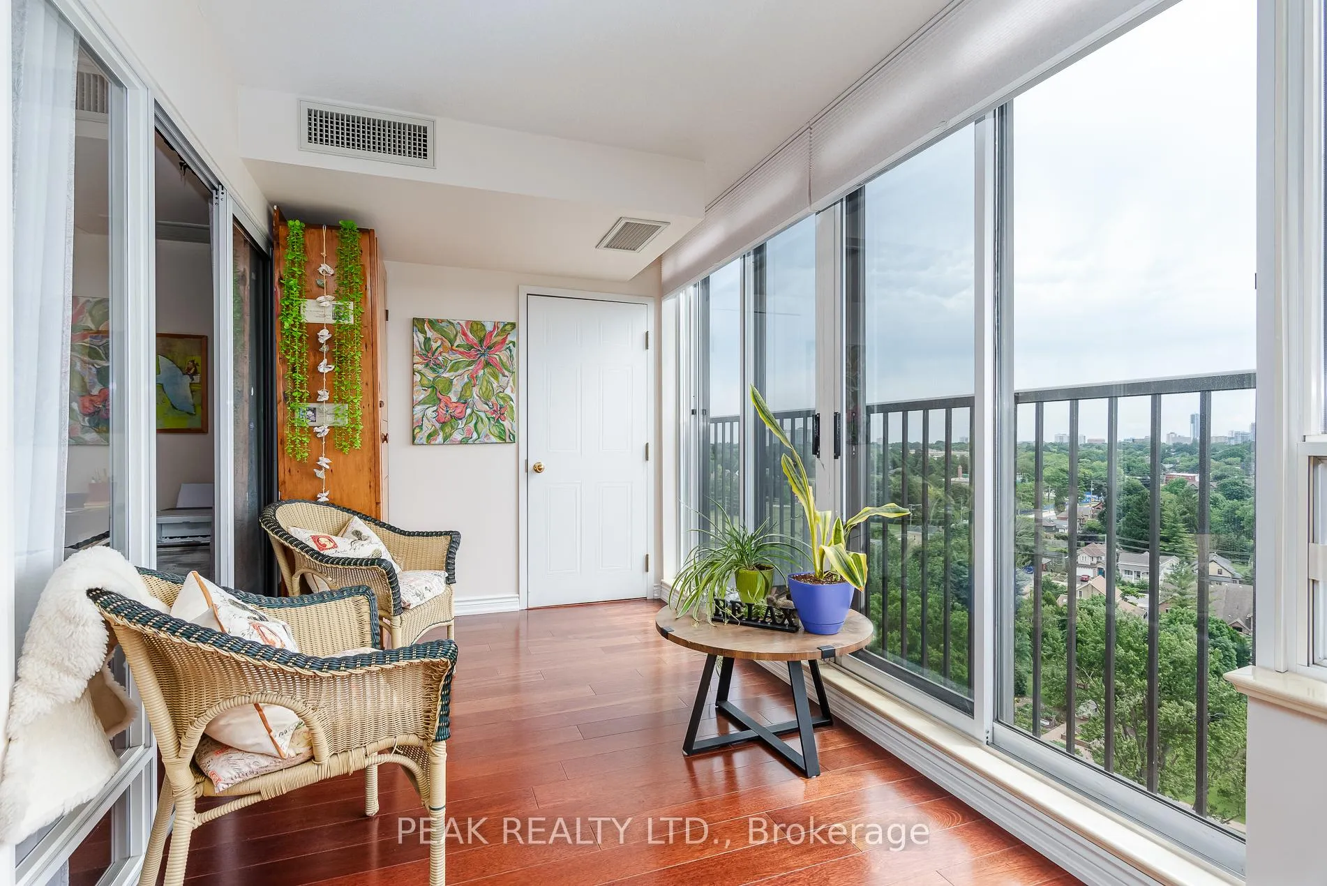 Photo 23 of Unit 1603, 6 Willow Street, Waterloo, Uptown Waterloo — HOMEH