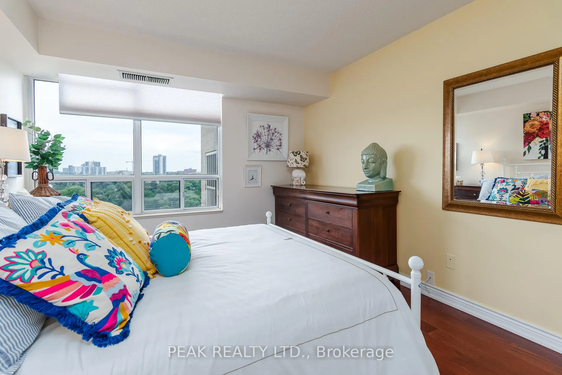 Photo 28 of Unit 1603, 6 Willow Street, Waterloo, Uptown Waterloo — HOMEH