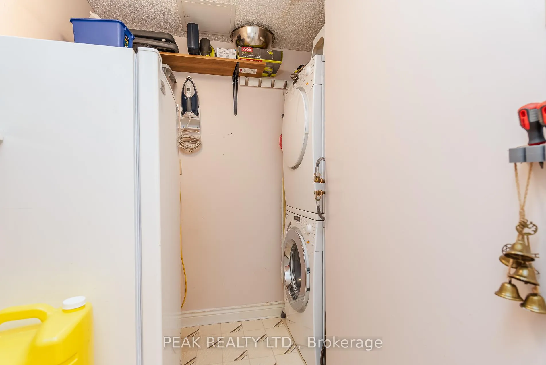 Photo 33 of Unit 1603, 6 Willow Street, Waterloo, Uptown Waterloo — HOMEH