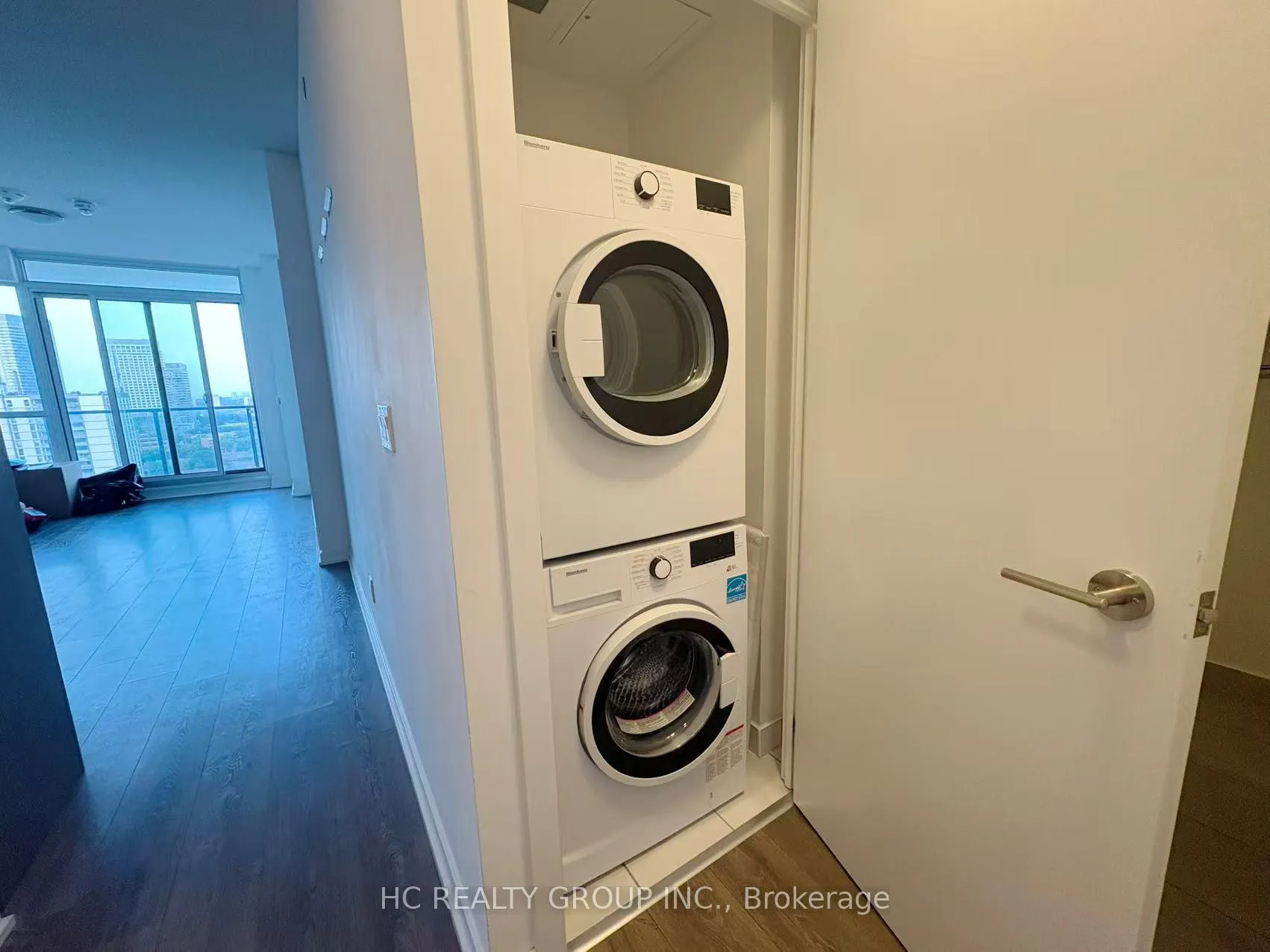 Photo 11 of Unit 1507, 32 forest manor Road, North York, Henry Farm — HOMEH