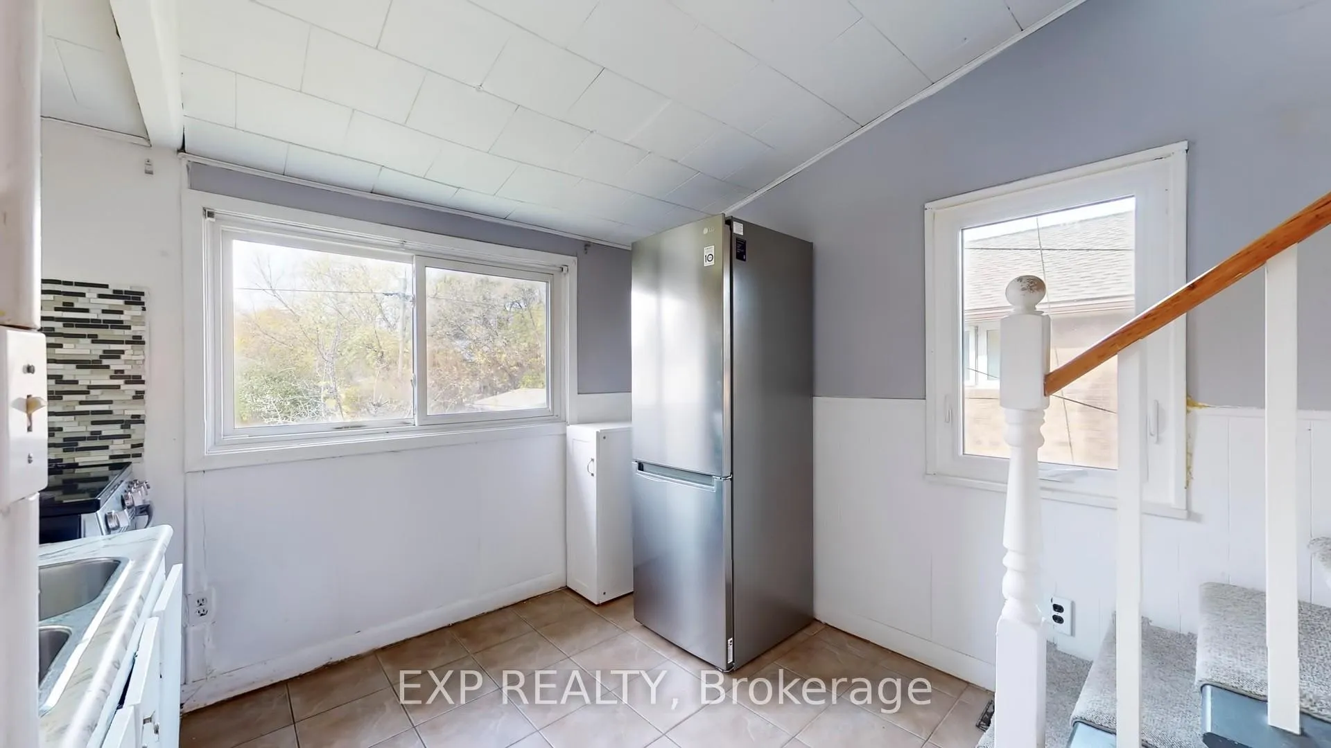 Photo 20 of 870 Upper Wellington Street, Hamilton, Balfour — HOMEH