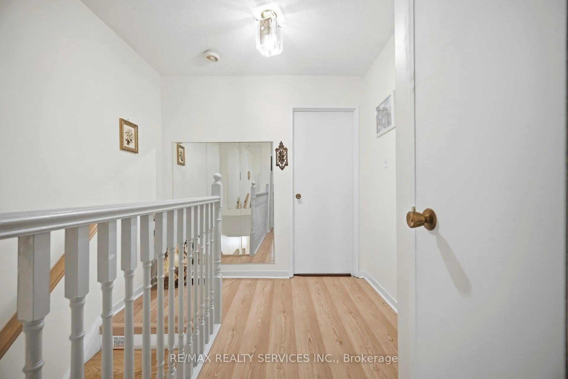 Photo 30 of 14 Tara Park Crescent, Brampton, Brampton North — HOMEH