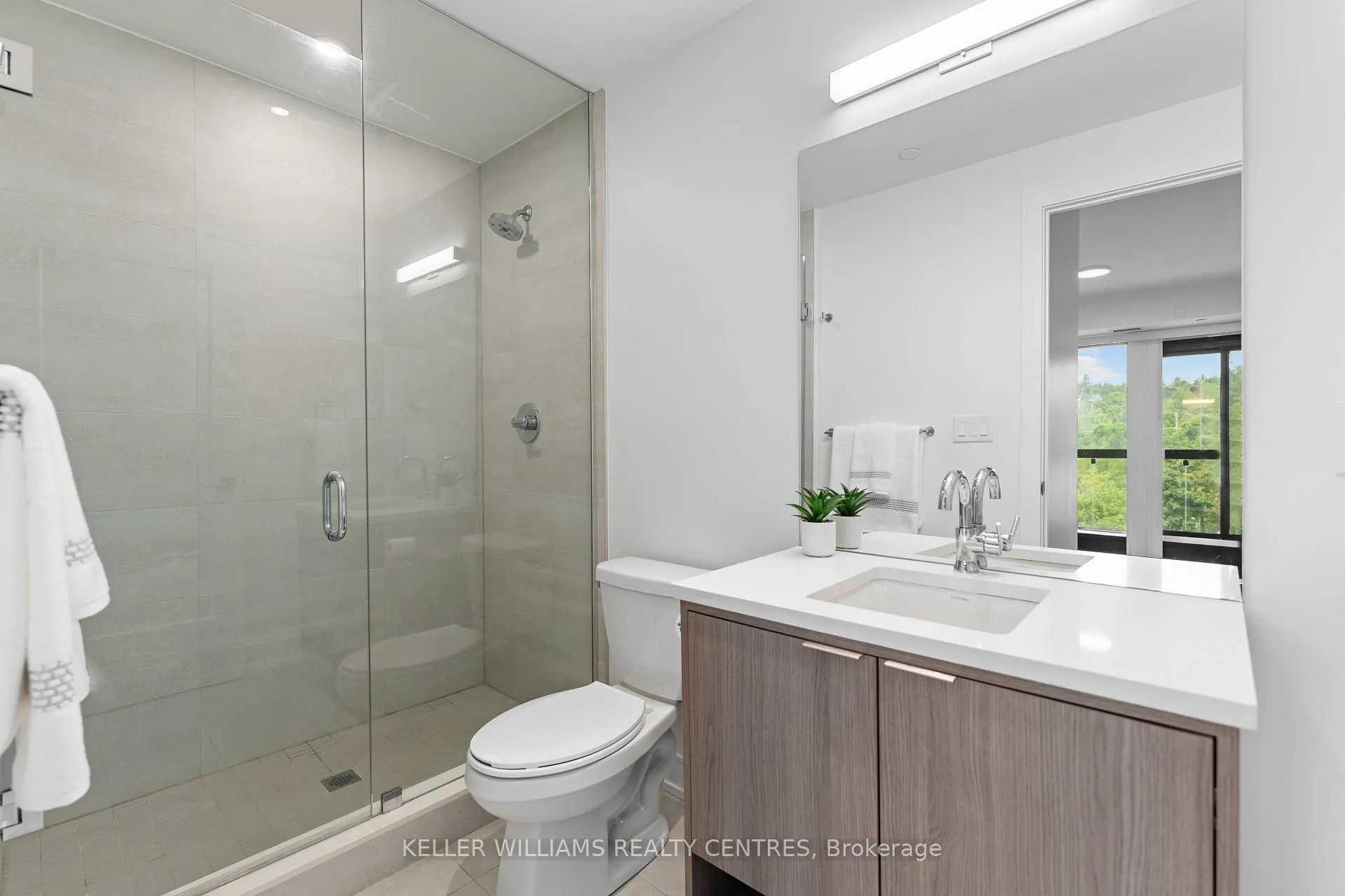Photo 20 of Unit 621, 185 Dunlop Street E, Barrie, Lakeshore — HOMEH