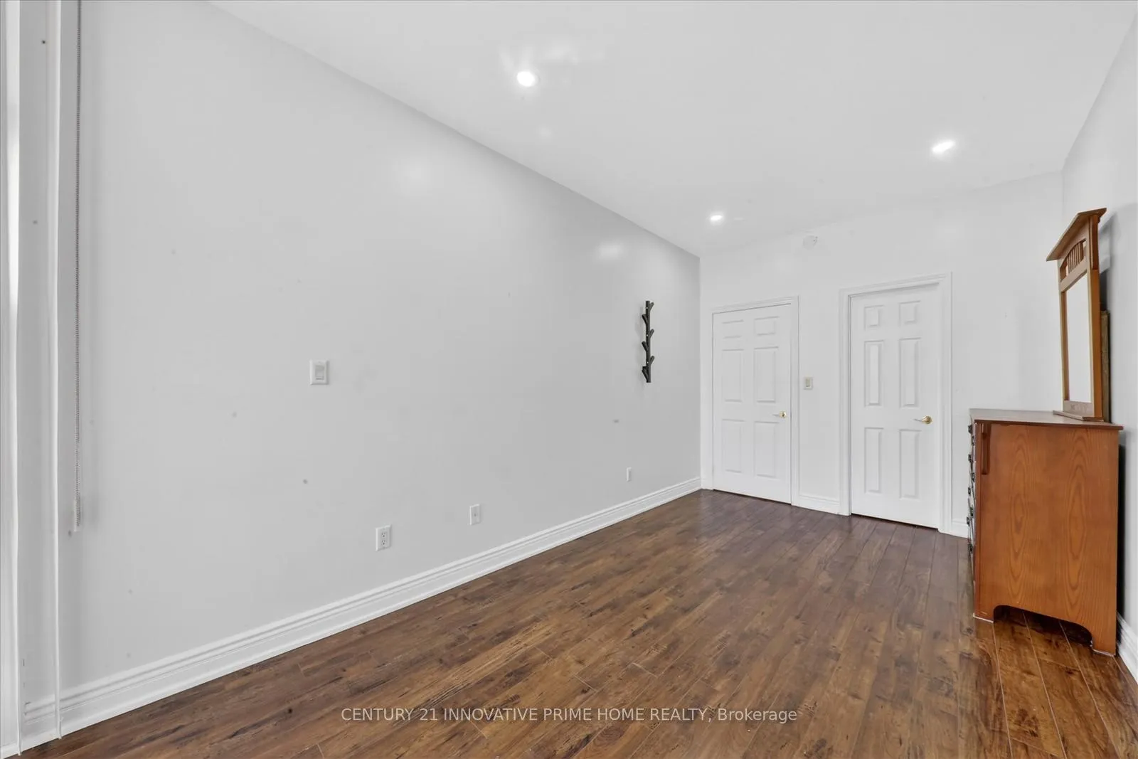 Photo 22 of Unit 507, 1 Leaside Park Drive, Toronto, Thorncliffe Park — HOMEH