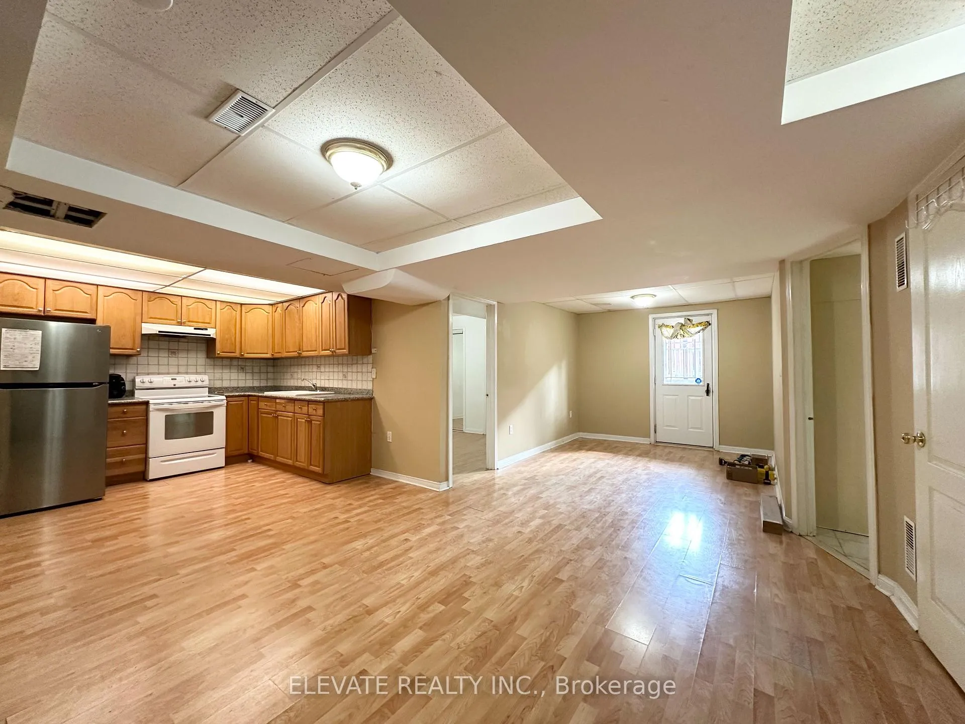 Photo 1 of Unit Basement, 336 Edenbrook Hill Drive, Brampton, Fletcher's Meadow — HOMEH