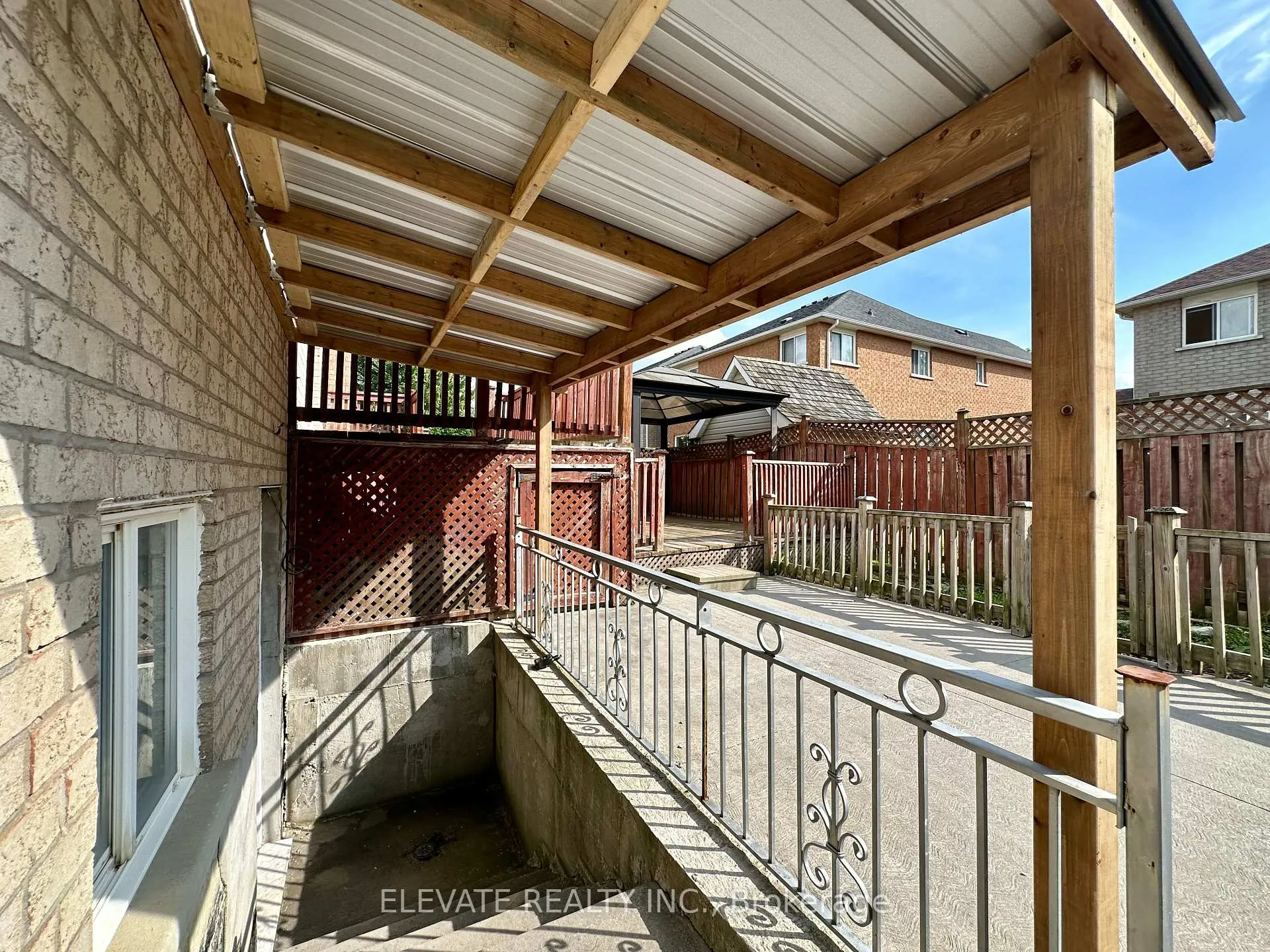 Photo 14 of Unit Basement, 336 Edenbrook Hill Drive, Brampton, Fletcher's Meadow — HOMEH