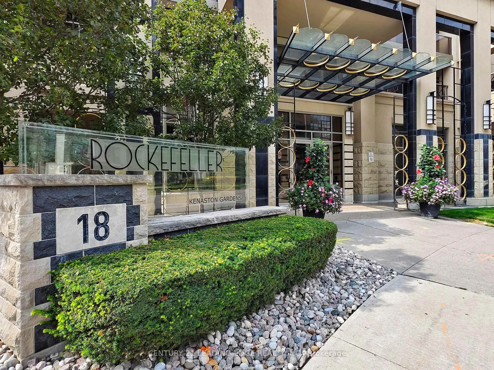 Front of Unit 1601, 18 Kenaston Garden