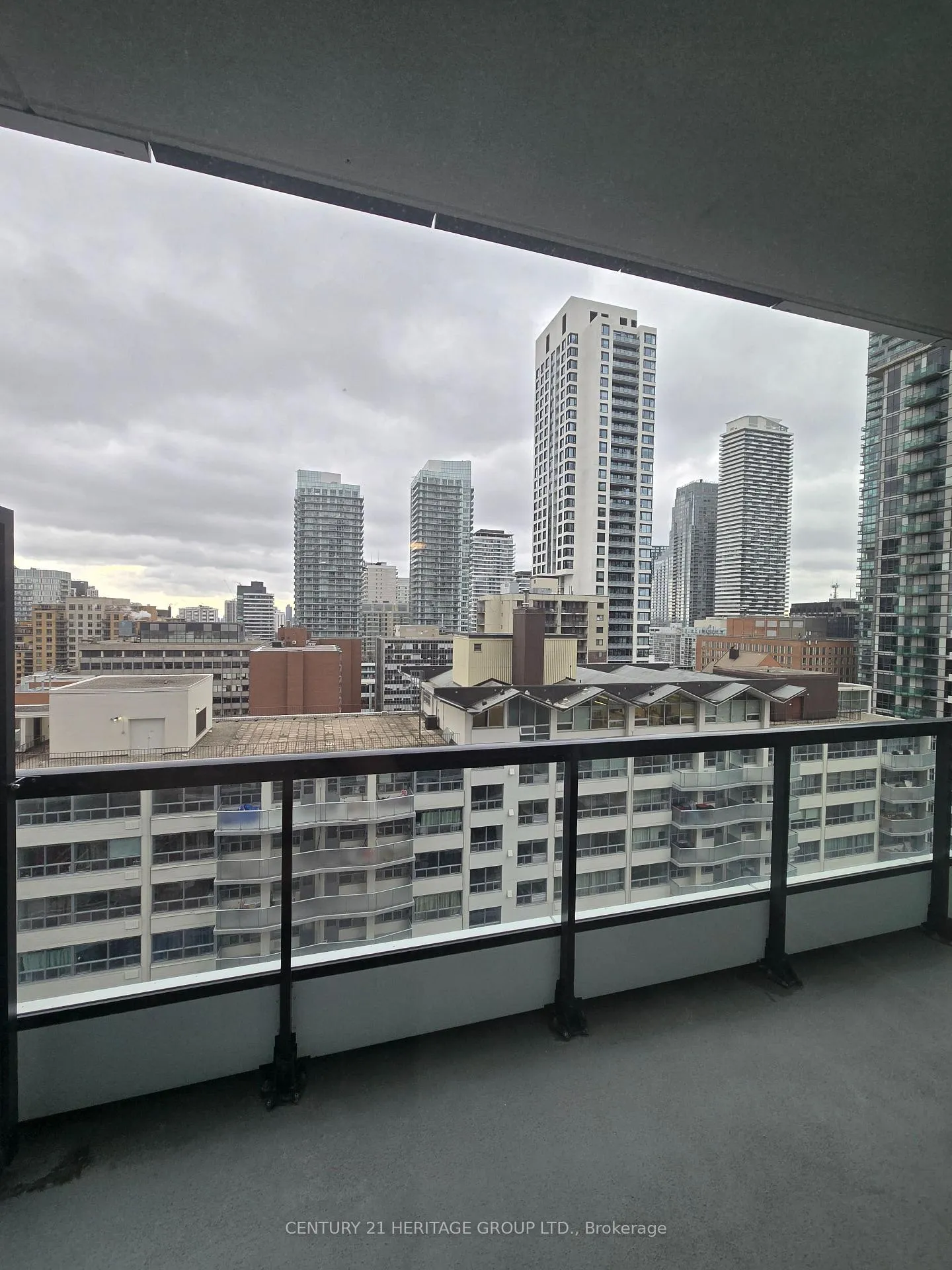 Photo 1 of Unit 1507, 65 Broadway Avenue S, Toronto, Mount Pleasant West — HOMEH