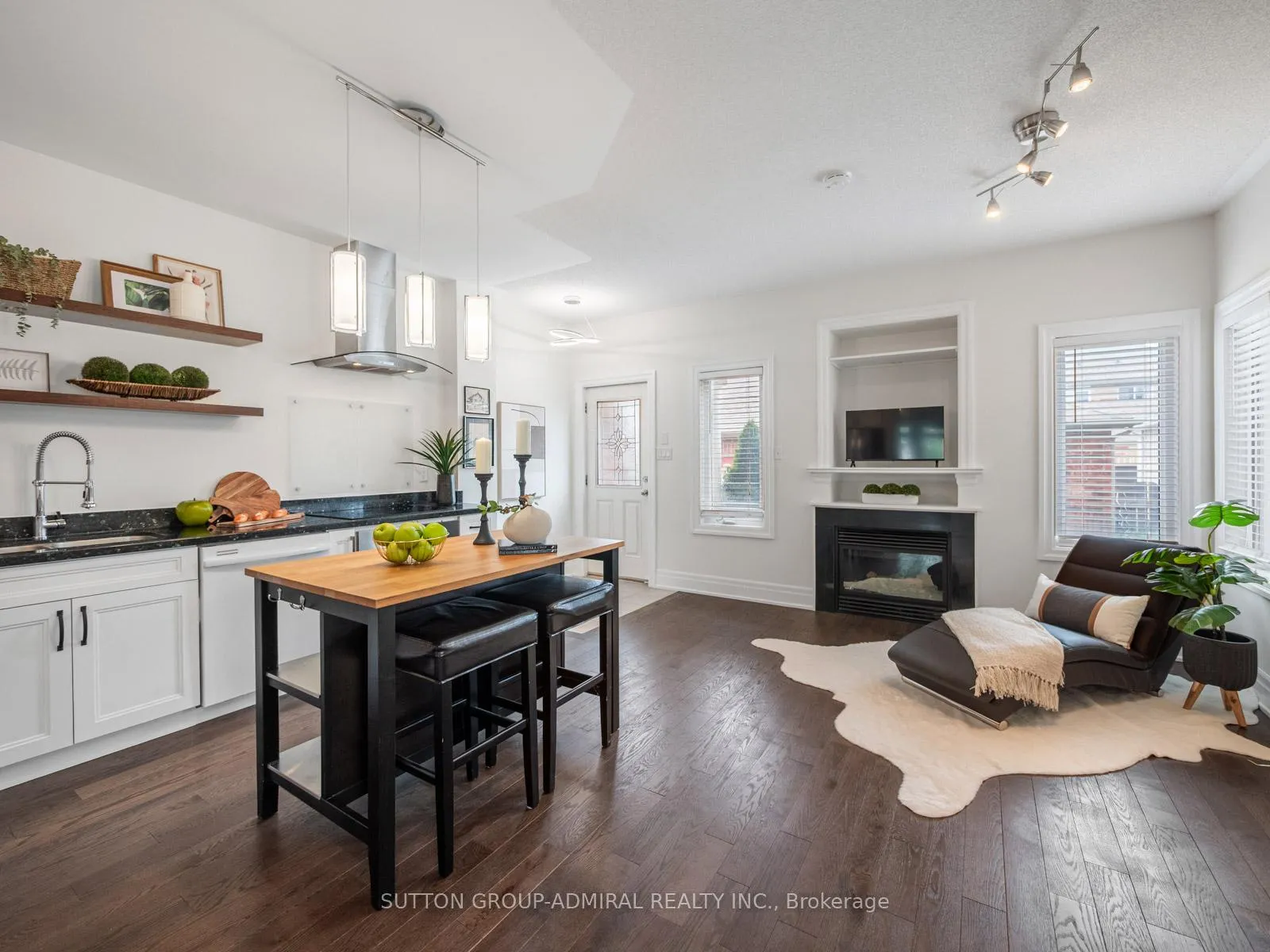 Photo 12 of 10 Forest Run Boulevard, Vaughan, Patterson — HOMEH