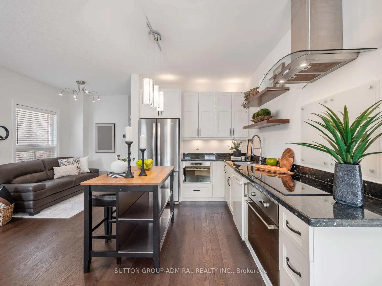 Photo 15 of 10 Forest Run Boulevard, Vaughan, Patterson — HOMEH